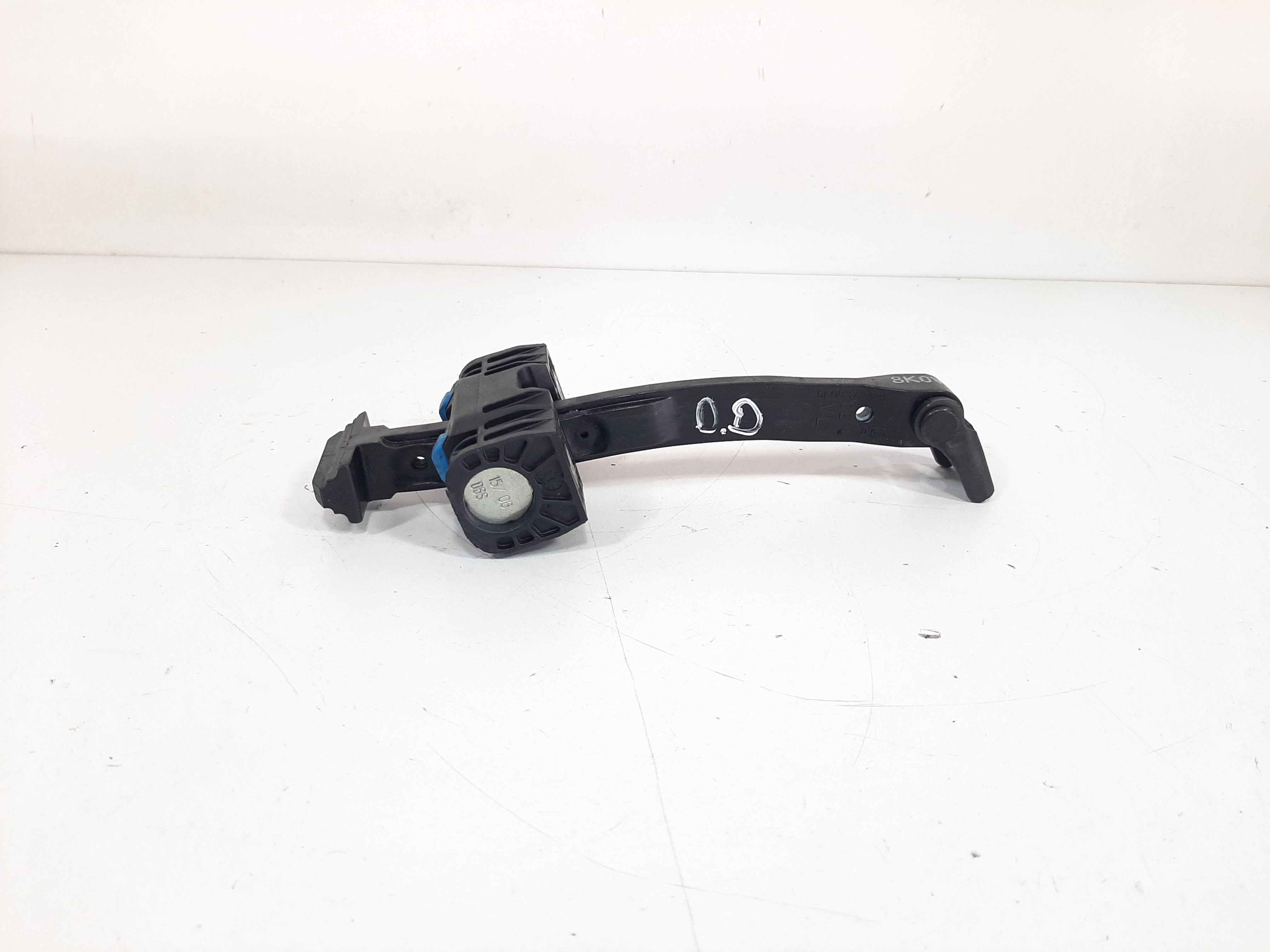 Limitador Porta Dianteira Direita Audi A4 2013 2014 2015 3