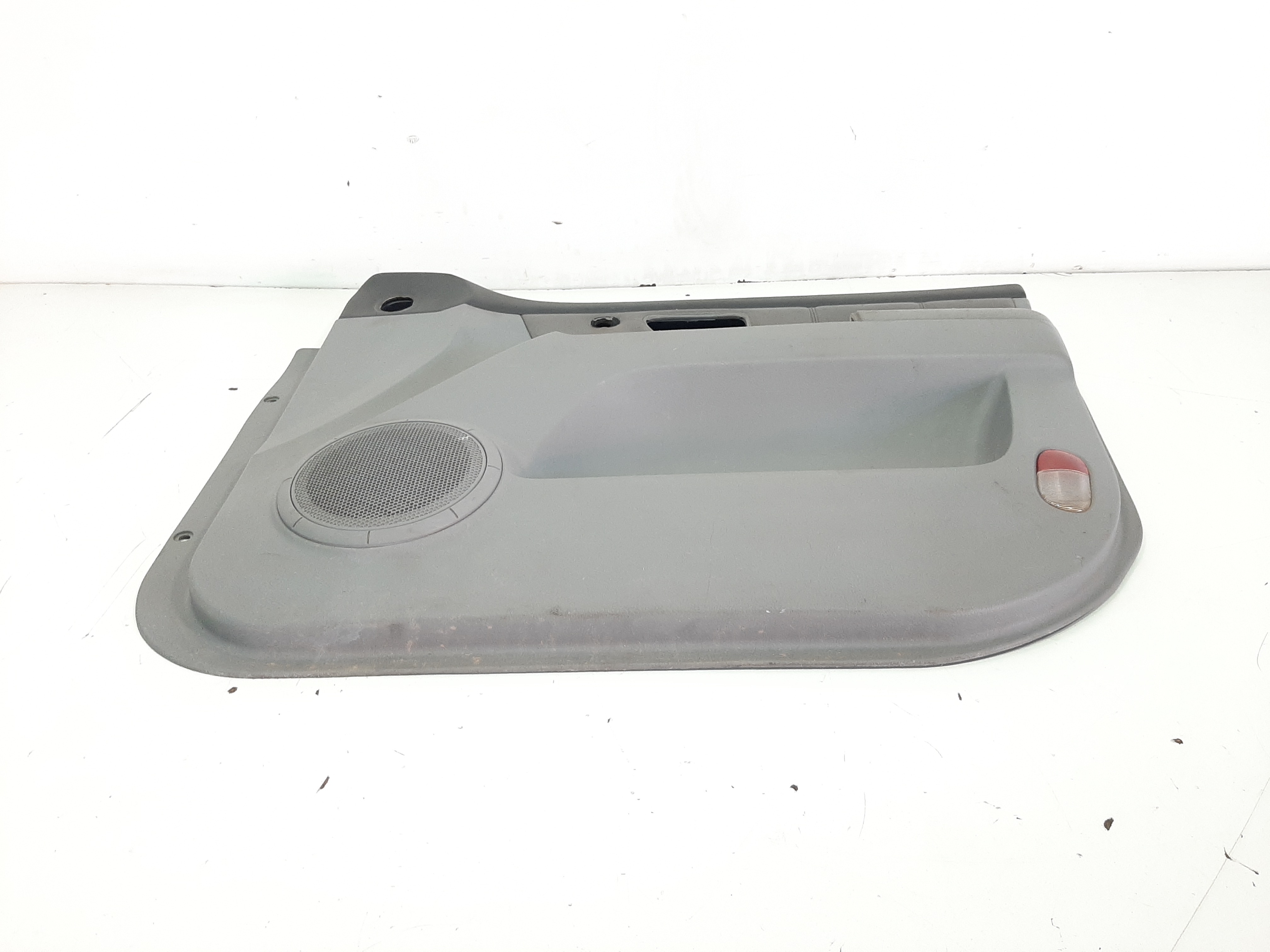 Forro Porta Dianteiro Direito Kia Sorento 2002 2003 A 2009 4