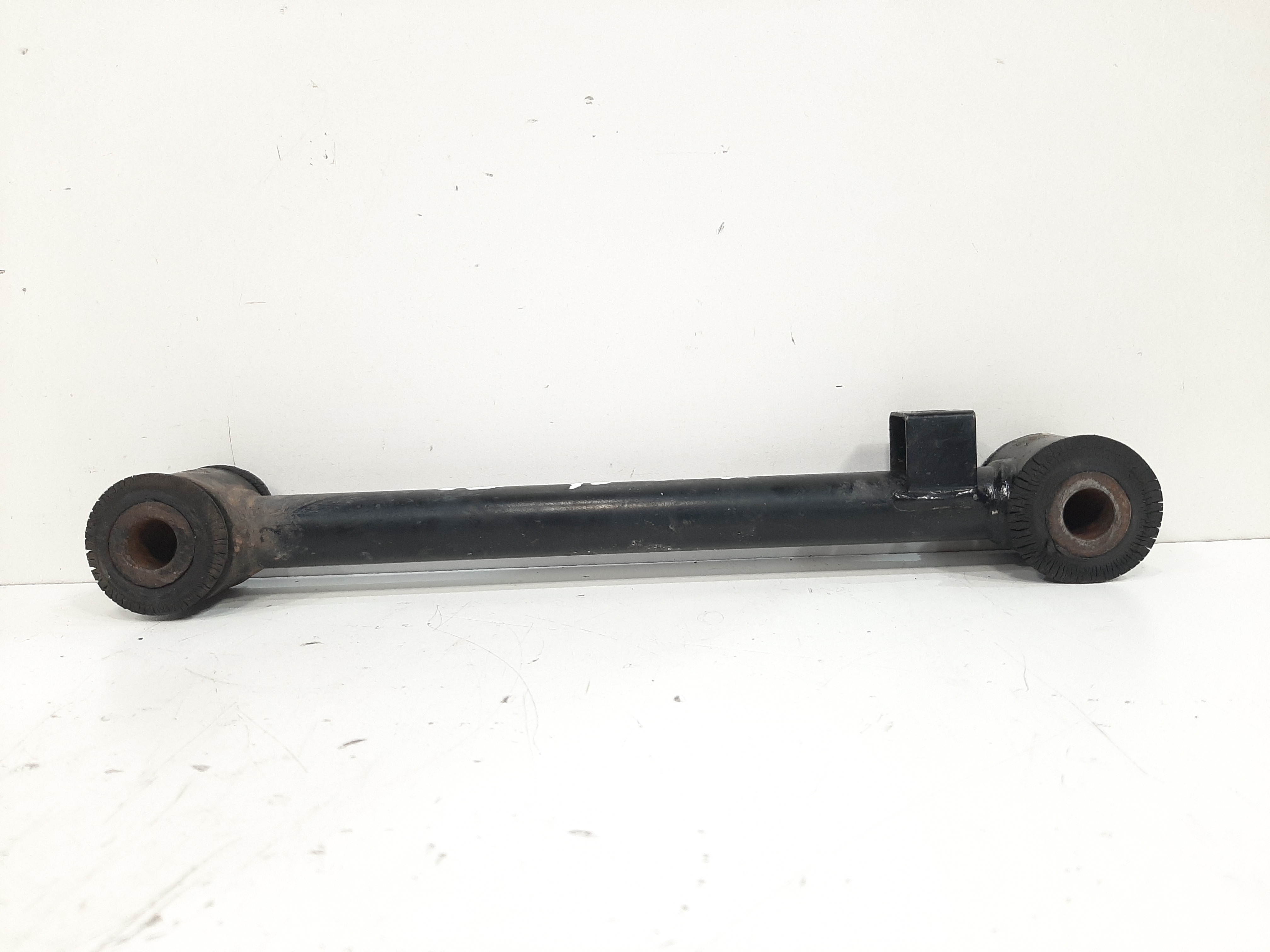 Braço Suspensão Traseira Direita Hyundai Azera 2007 A 2011 4