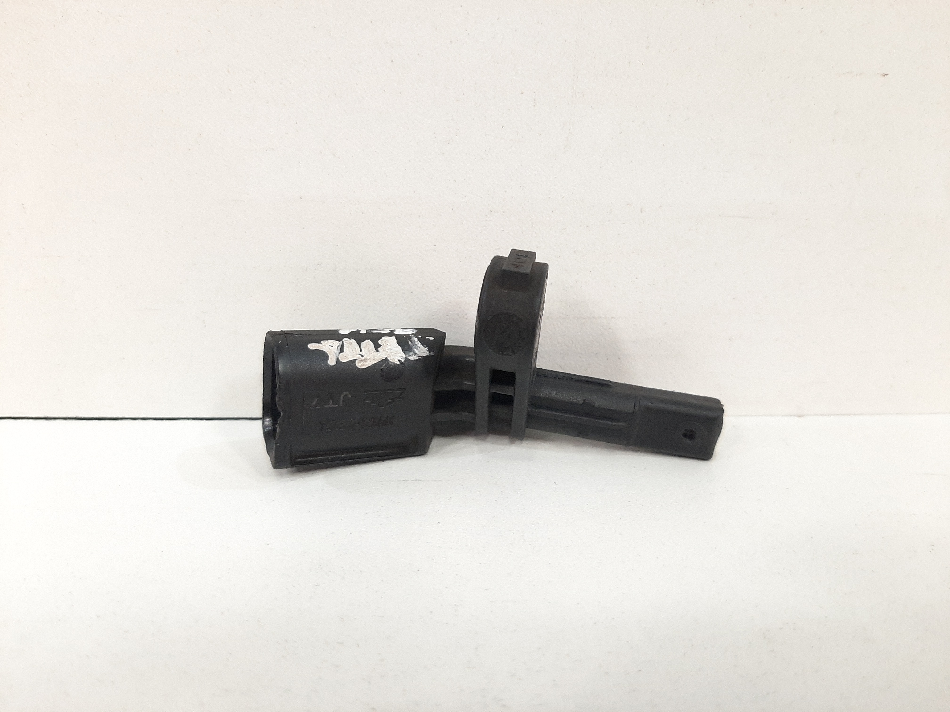 Sensor Abs Dianteiro Direito Vw Jetta 2.0 Aut. 2011 A 2017 6