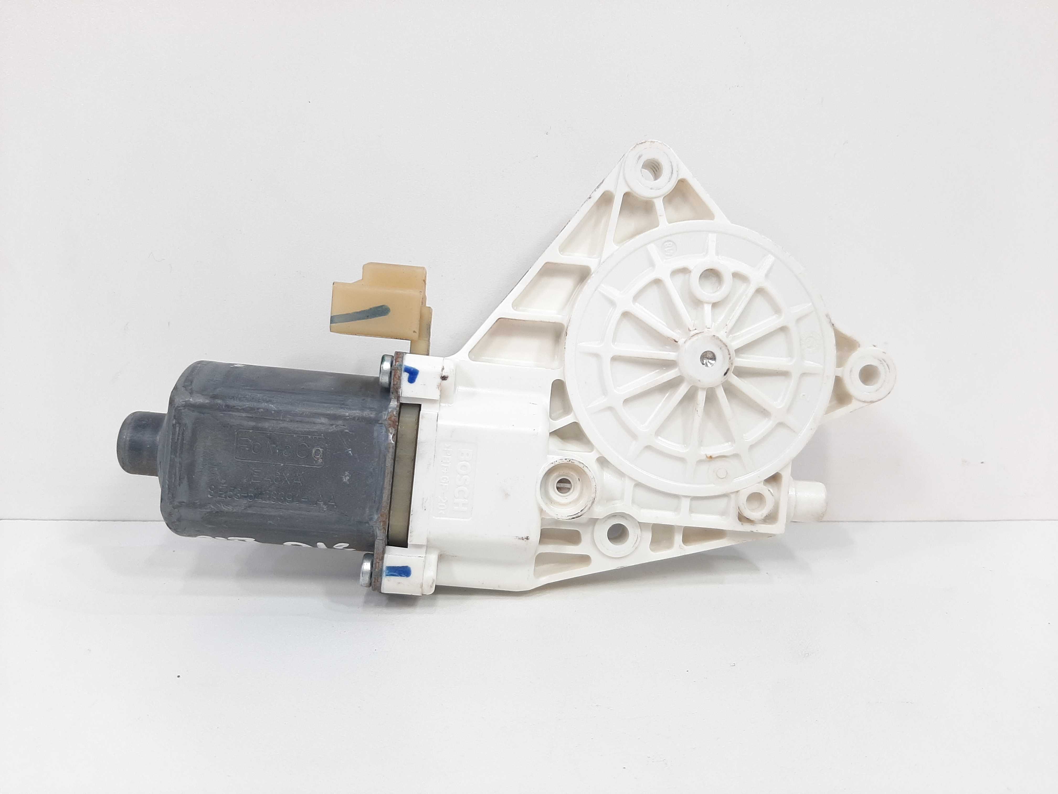 Motor Vidro Elétrico Dianteiro Direito Fusion 2006 A 2011 4
