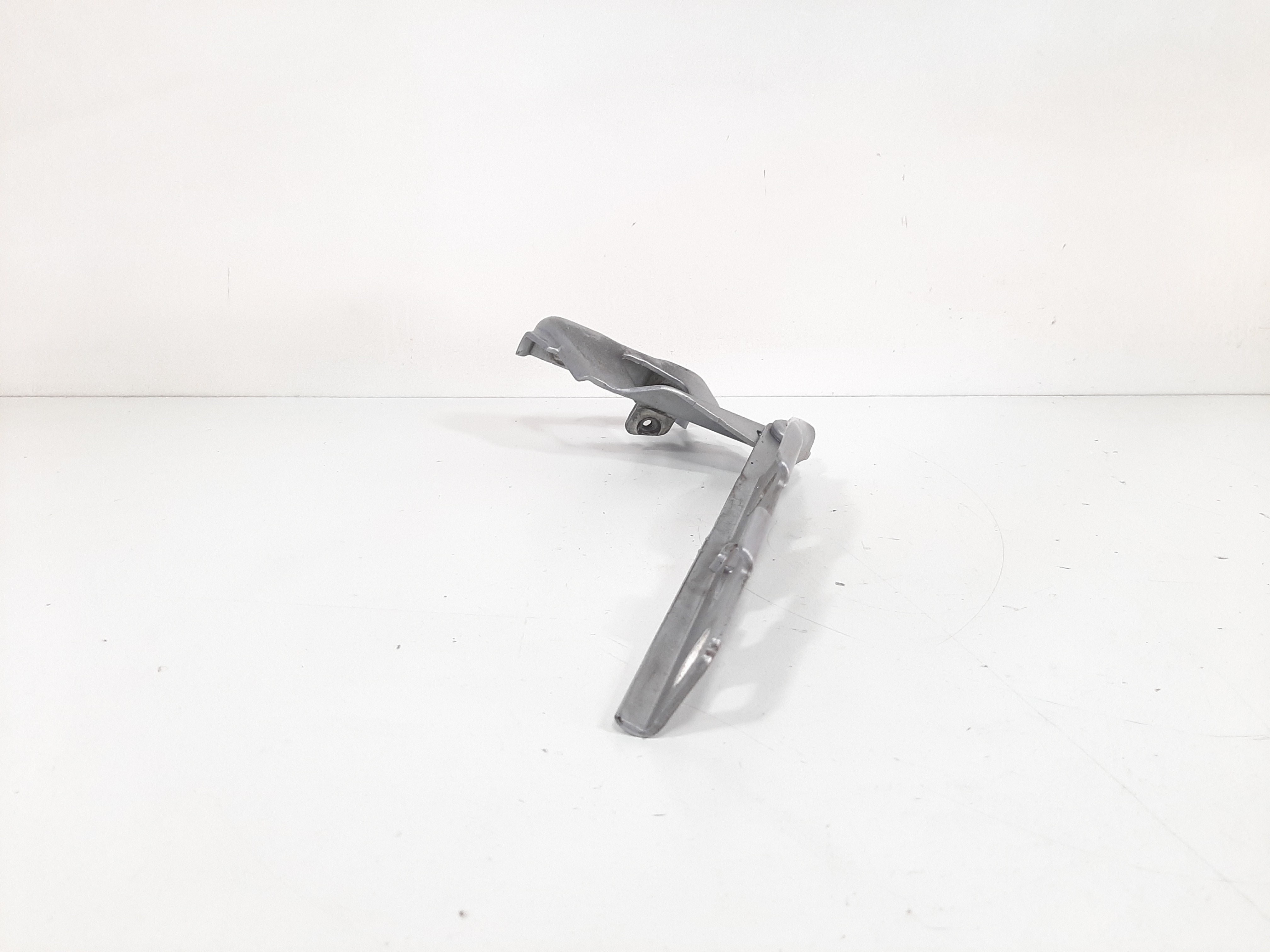 Dobradiça Lado Esquerdo Capô Audi A4 2013 2014 2015 8