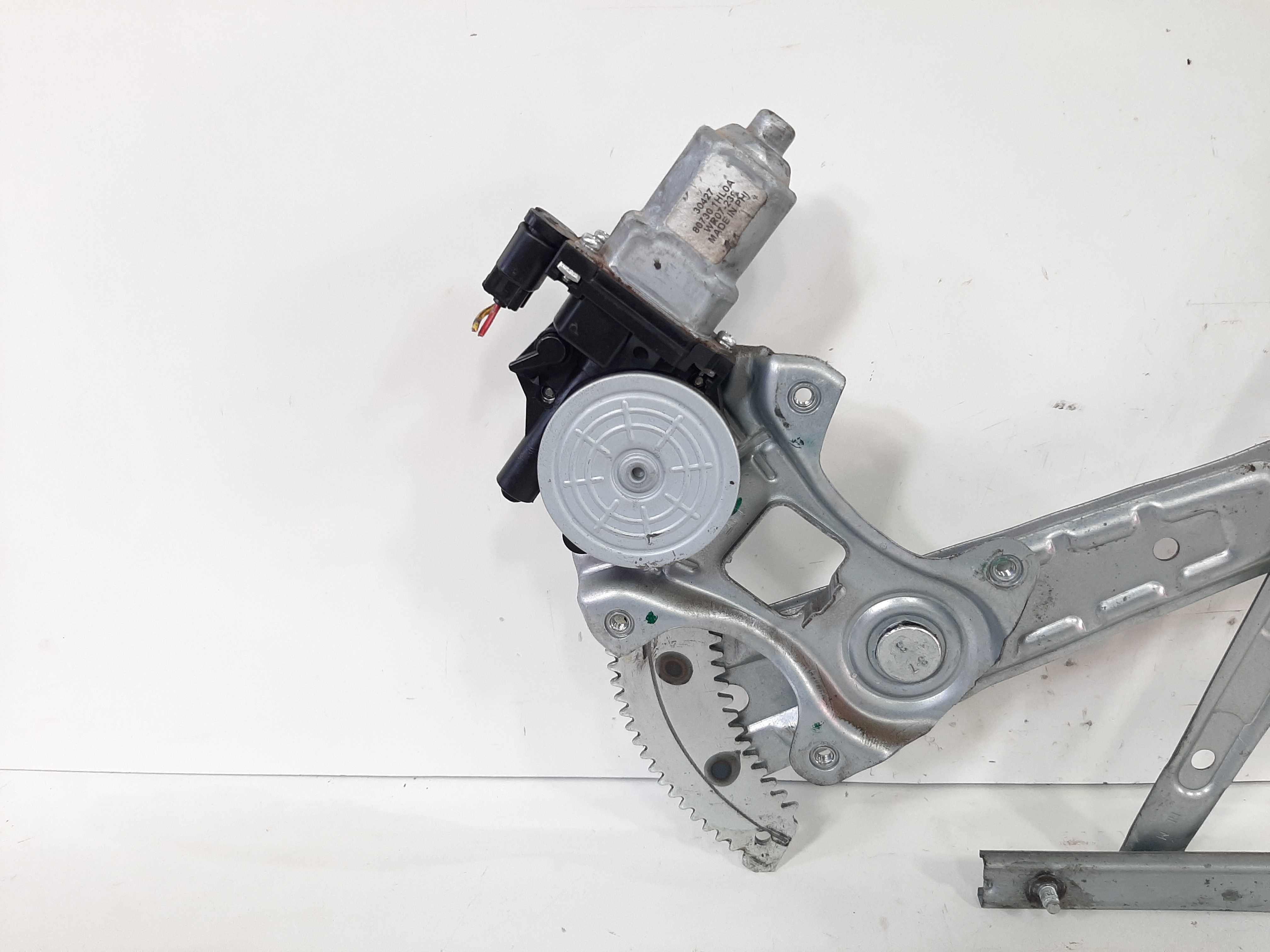 Máquina Vidro Dianteira Direita Nissan March 2011 A 2014 3