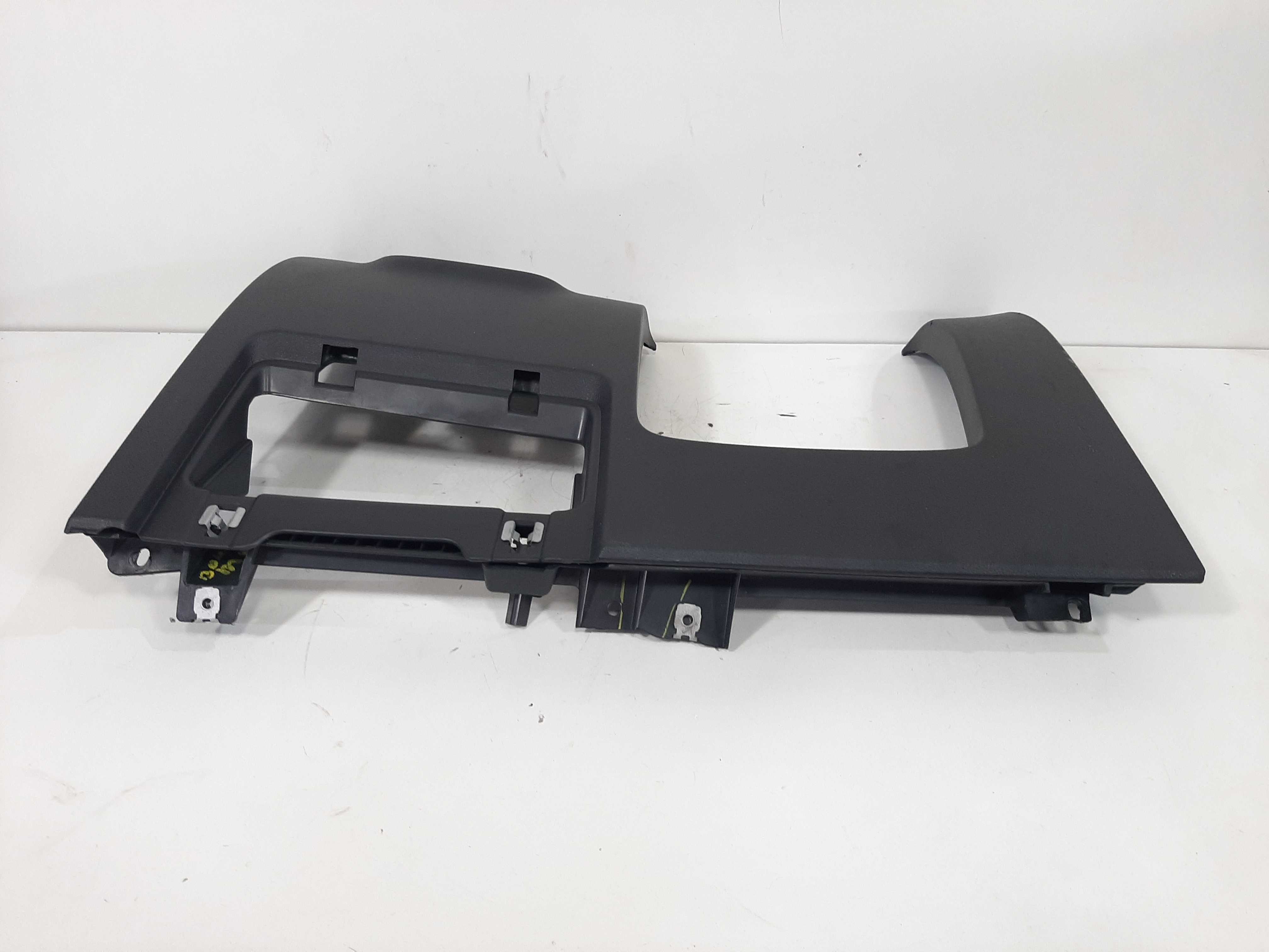 Acabamento Inferior Volante Painel Jetta 2011 2012 A 2018 2