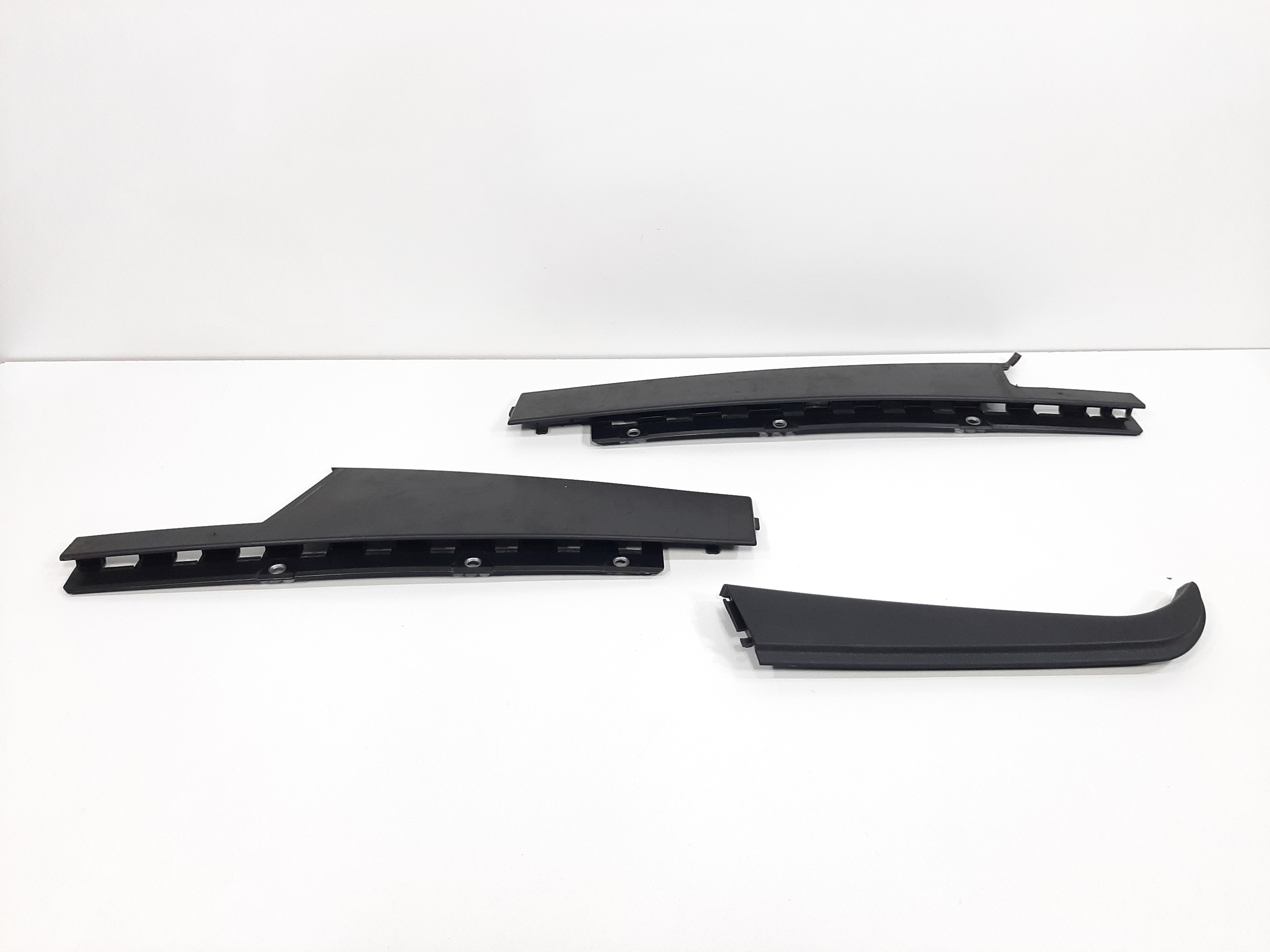 Kit Moldura Porta Traseira Direita Renegade 2015 A 2020 1