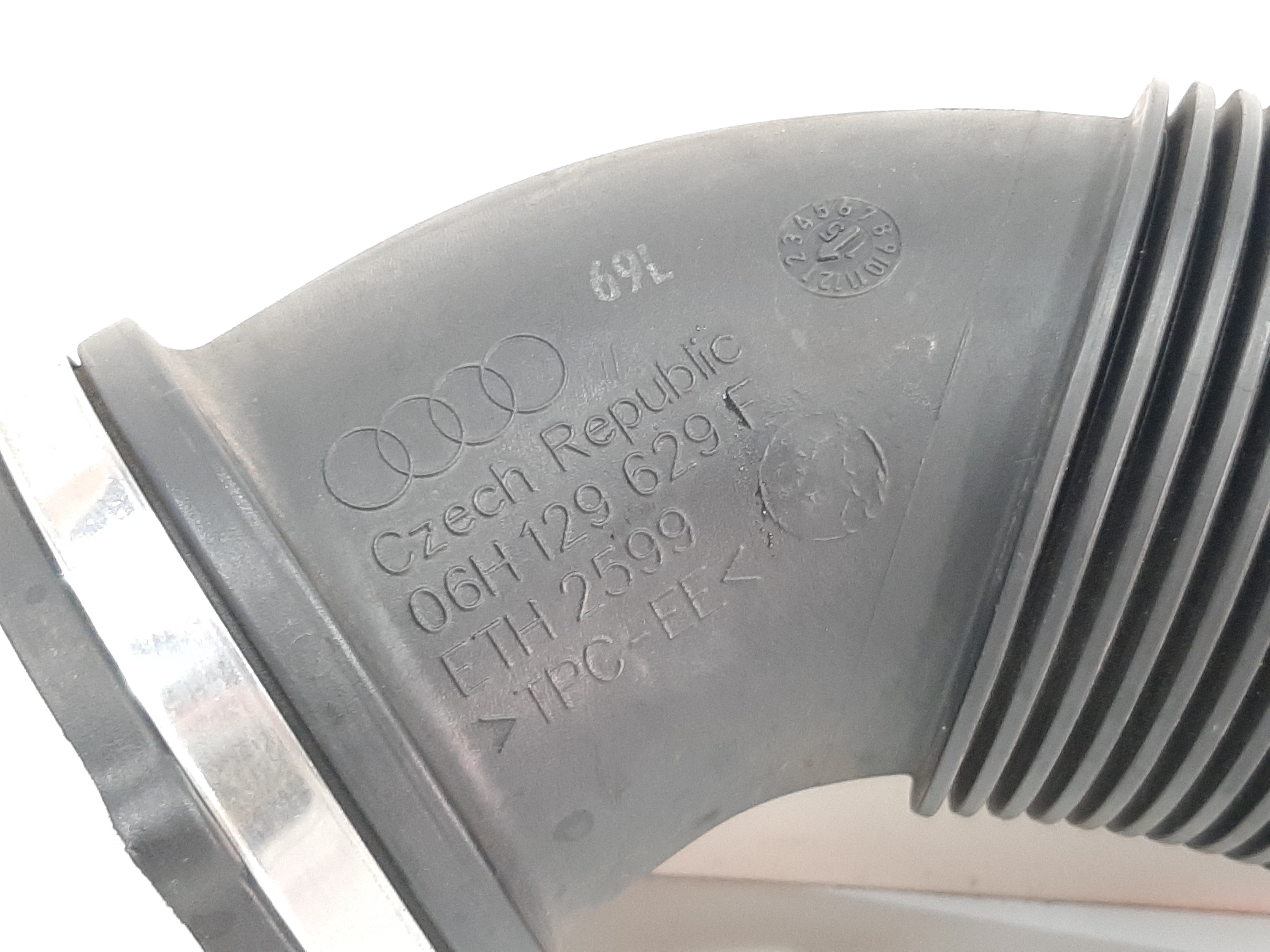 Mangueira Caixa Filtro Ar Audi A4 A5 1.8 2.0 Tfsi 06h129629f 2