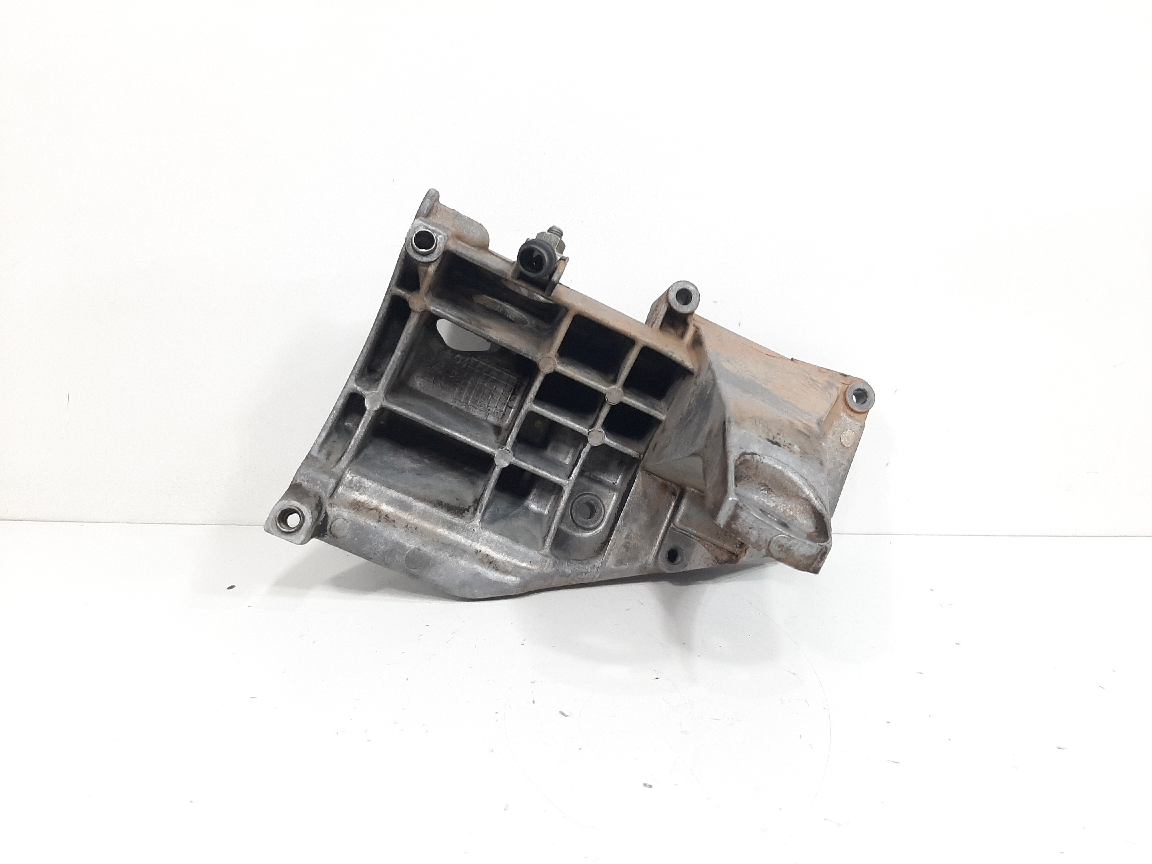 Suporte Compressor Ar Condicionado Bmw X5 E53 4.4 99 A 2006 6