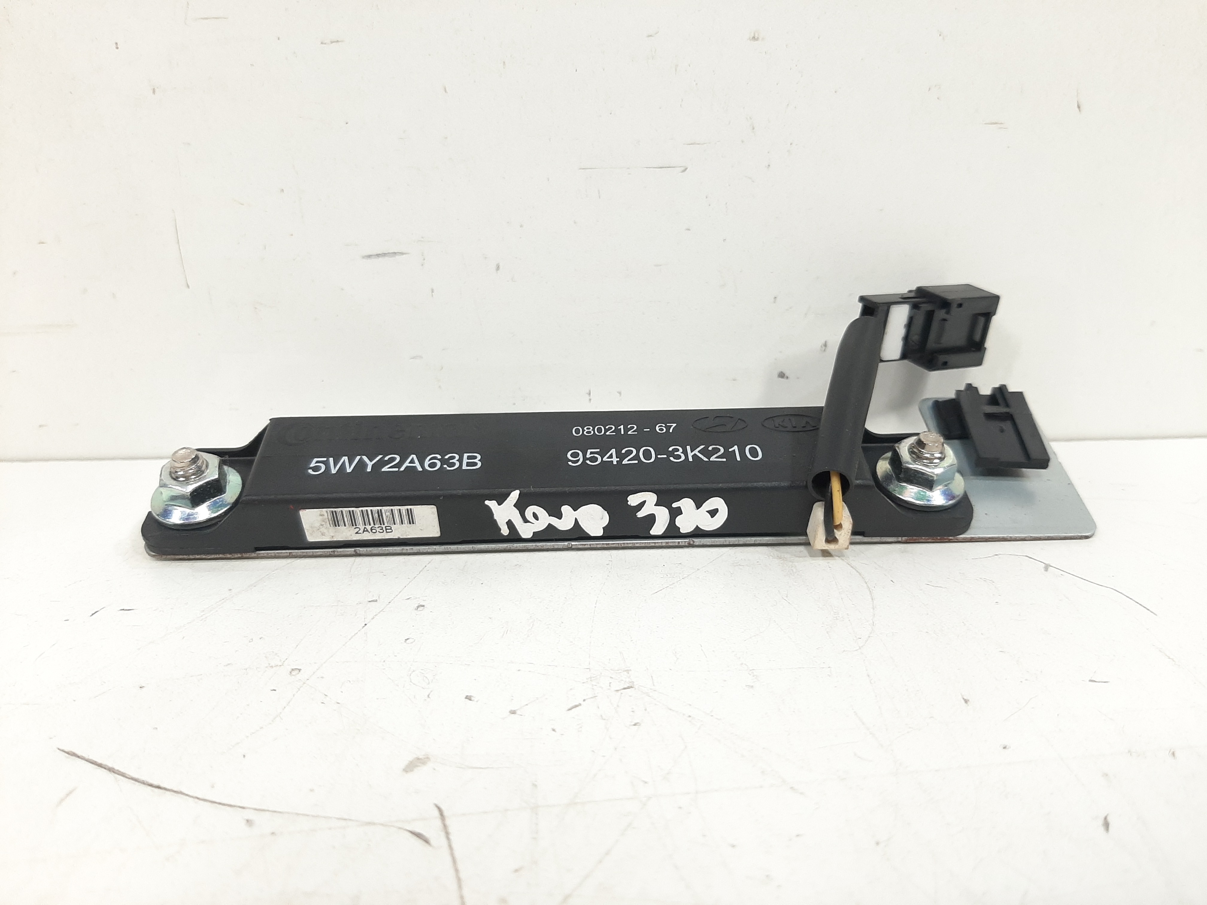 Módulo Antena Keyless Kia Cerato Koup 2011 A 2013 954203k210 4