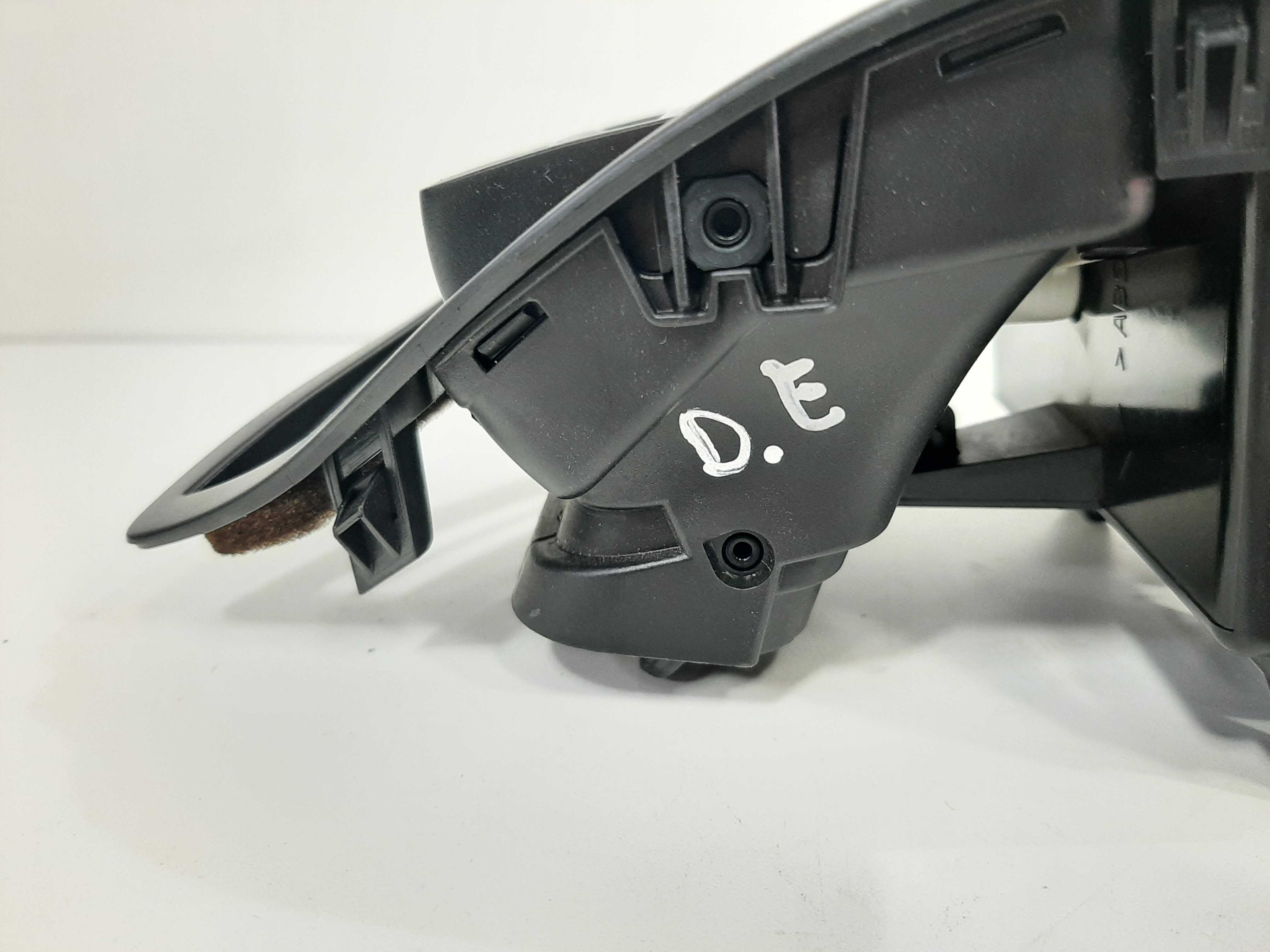 Difusor Ar Dianteiro Esquerdo C4 Hatch 2007 2008 2009 A 2013 1