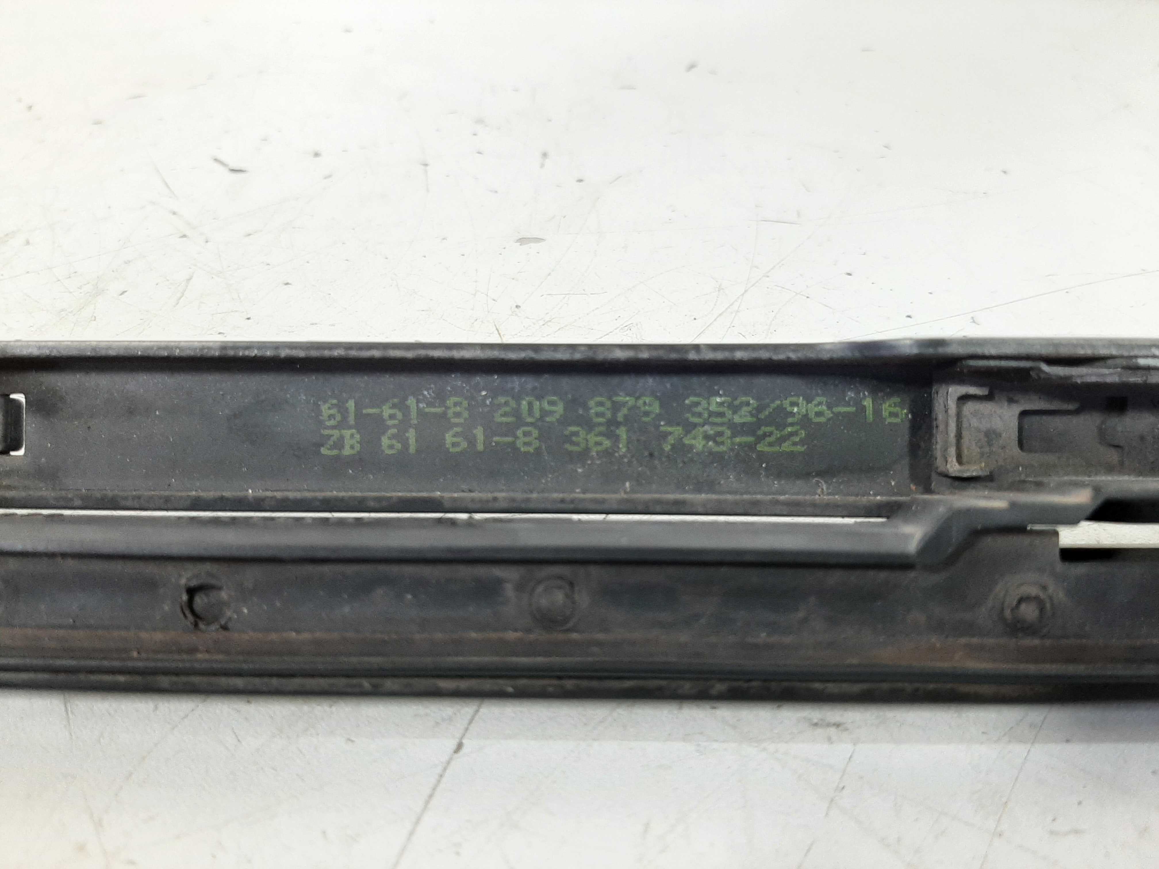 Haste Limpador Parabrisa Dianteiro Esquerdo Bmw 540i Serie 5 2