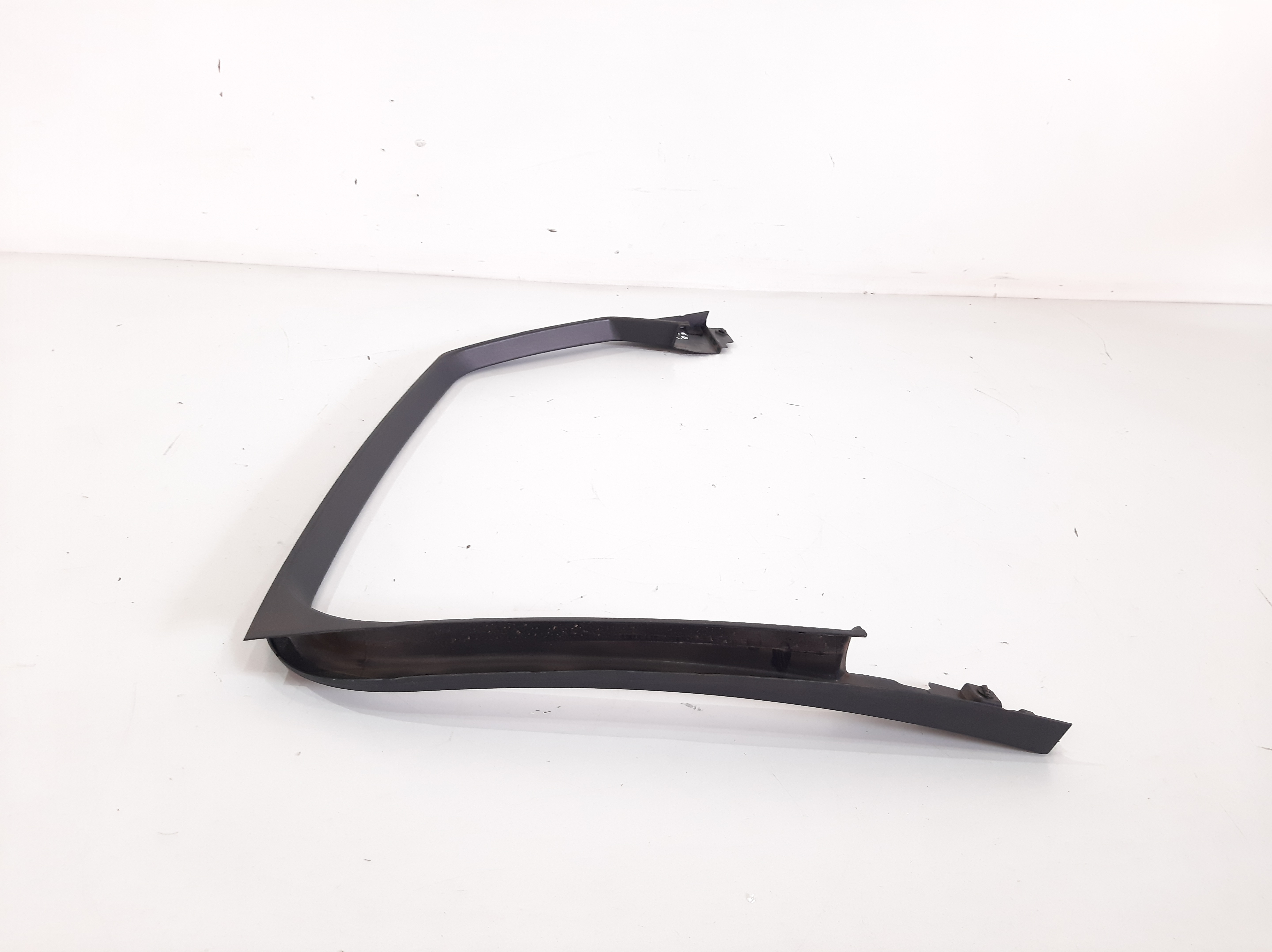 Moldura Arco Porta Traseira Esquerda Ford Fusion 2014 A 2019 2