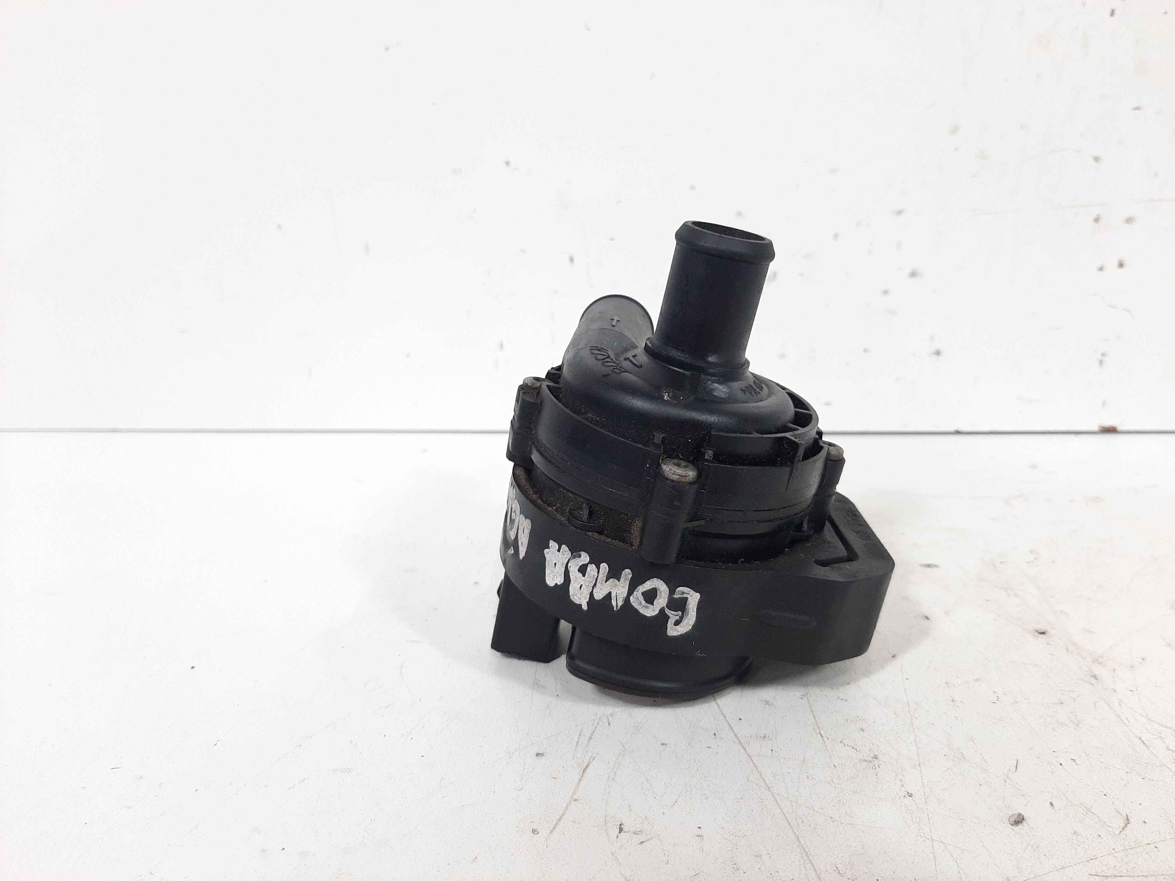 Bomba Água Mercedes Slk 200 1995 1996 1997 1998 1999 A 2001 4