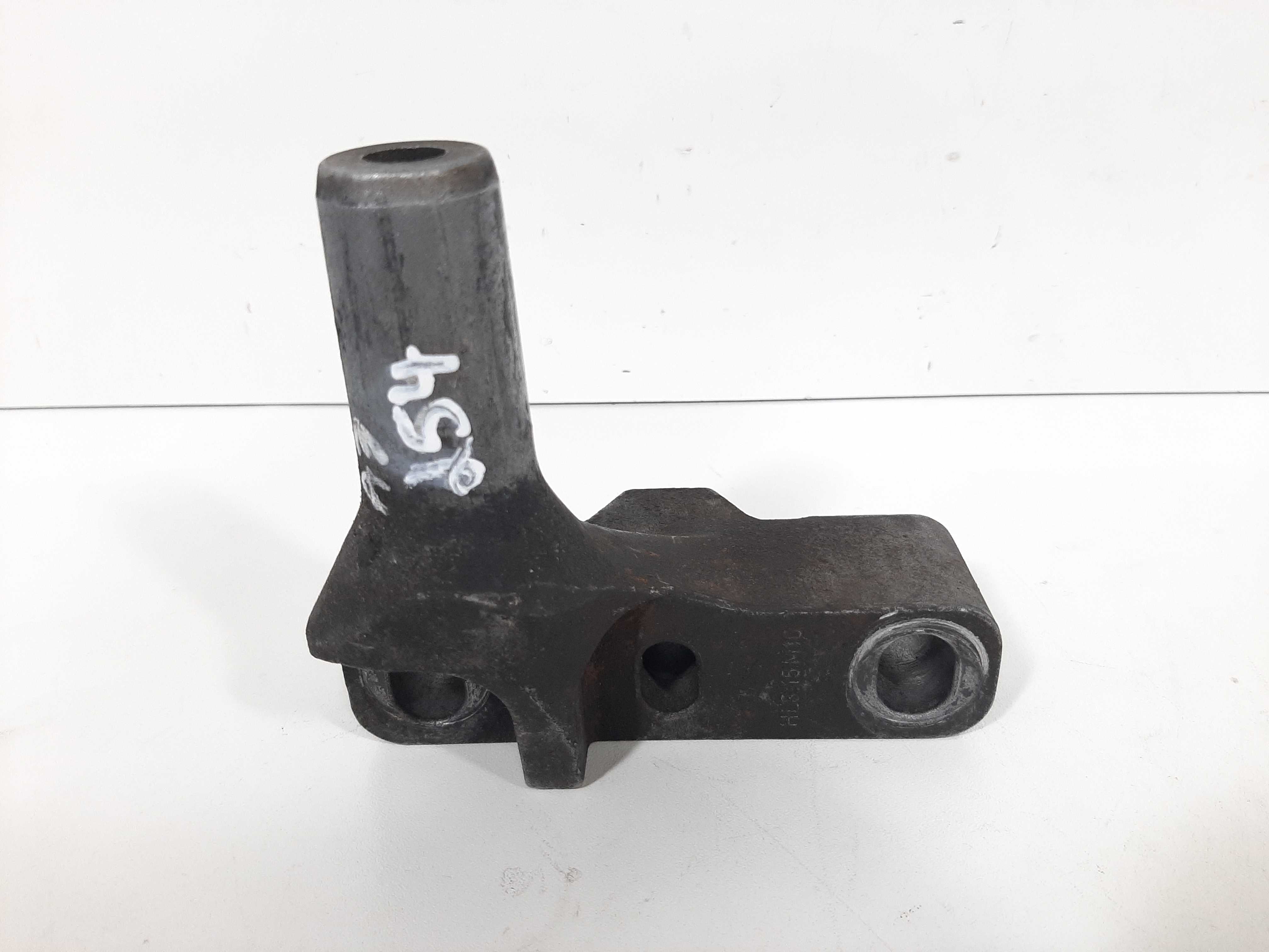 Suporte Esquerdo Coxim Motor A3 1.6 Sr 1997 1998 1999 A 2003 3
