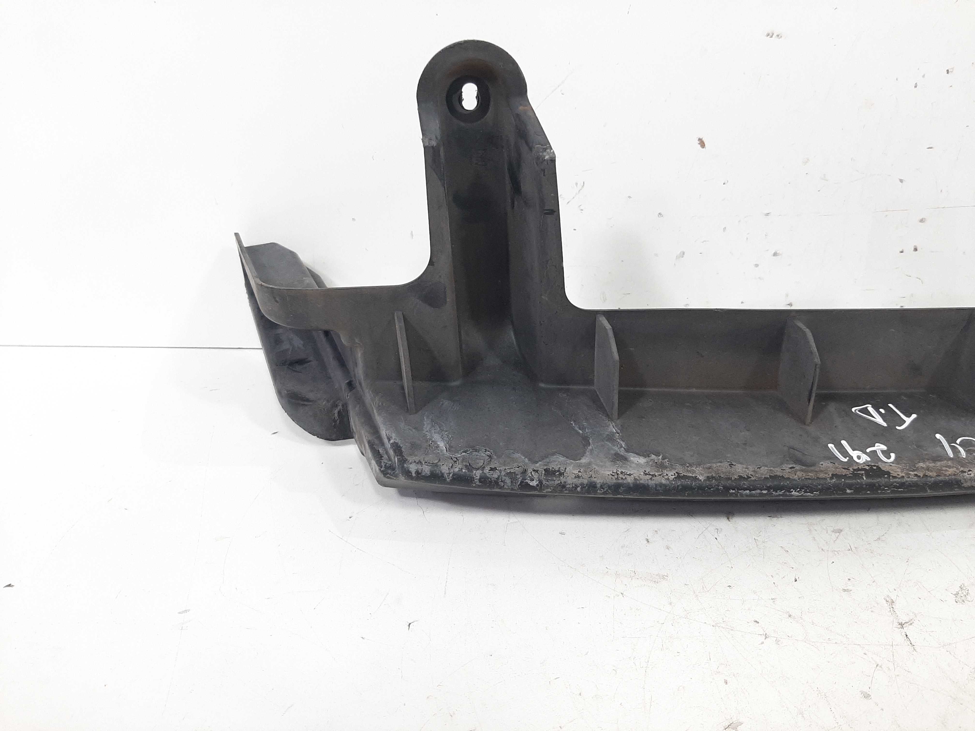Guia Parachoque Traseiro Direito Citroen C4 Pallas 07 A 2013 8