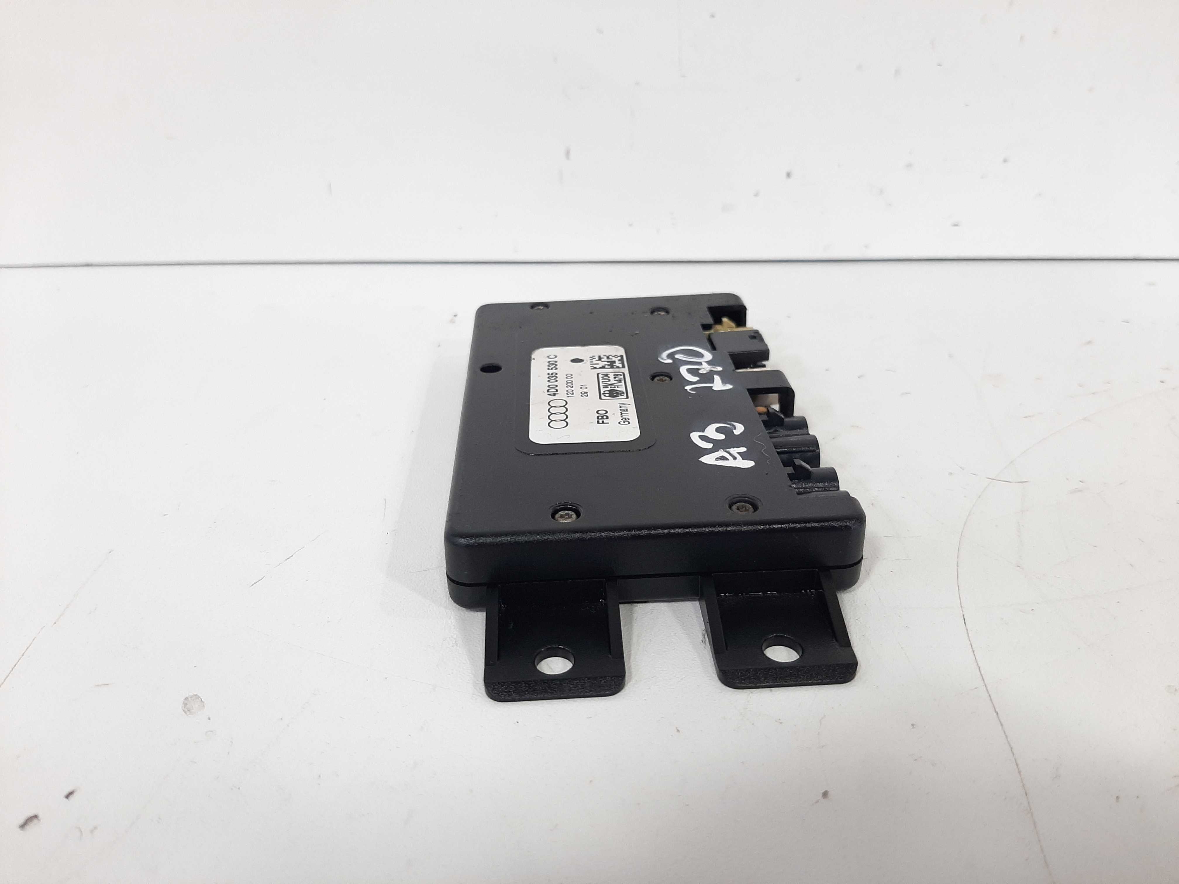 Módulo Amplificador Antena Audi A3 1997 A 2004 4d0035530c 2