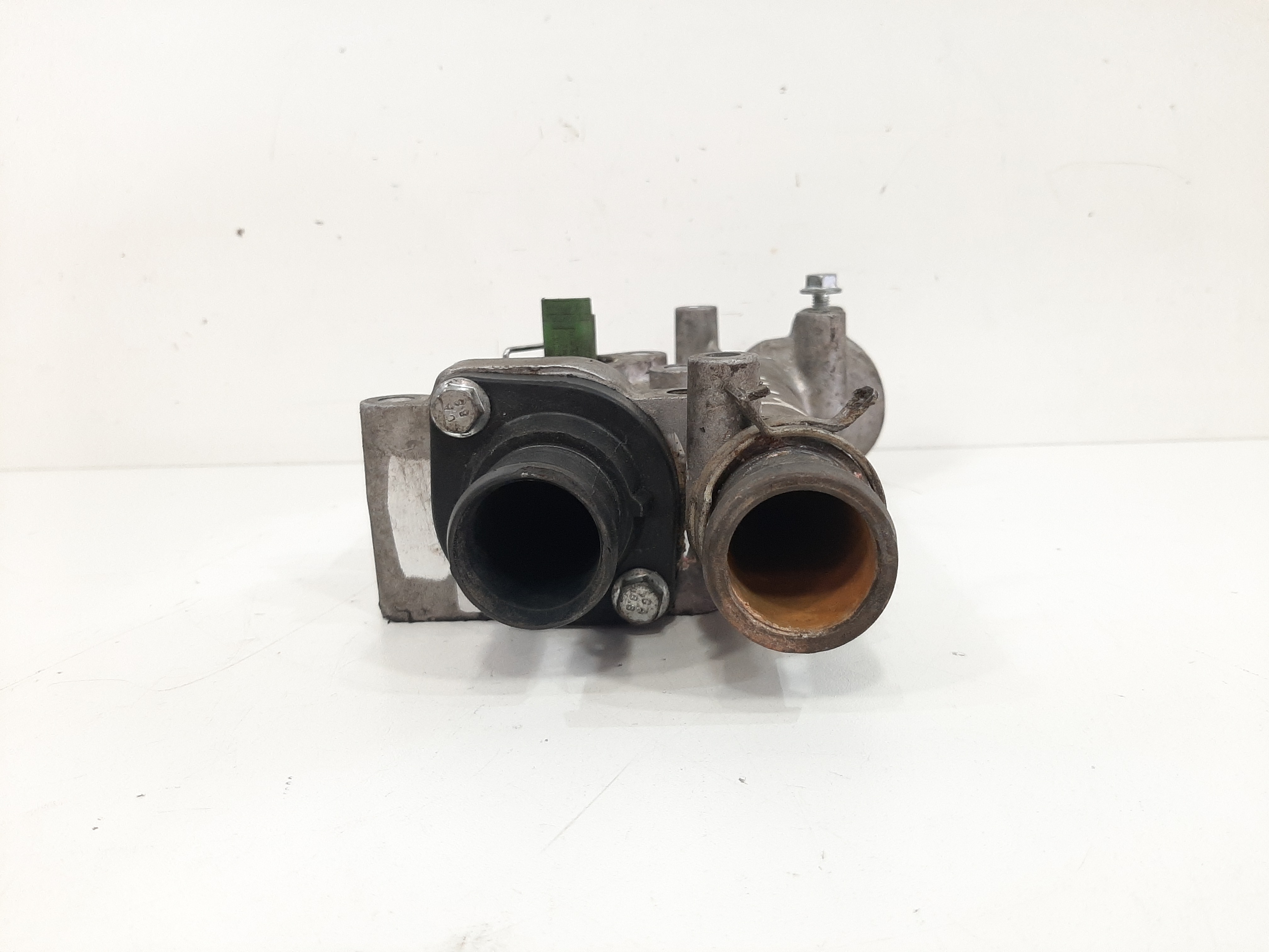 Carcaça Válvula Termostática Citroen C4 2.0 16v 2008 A 2013 2