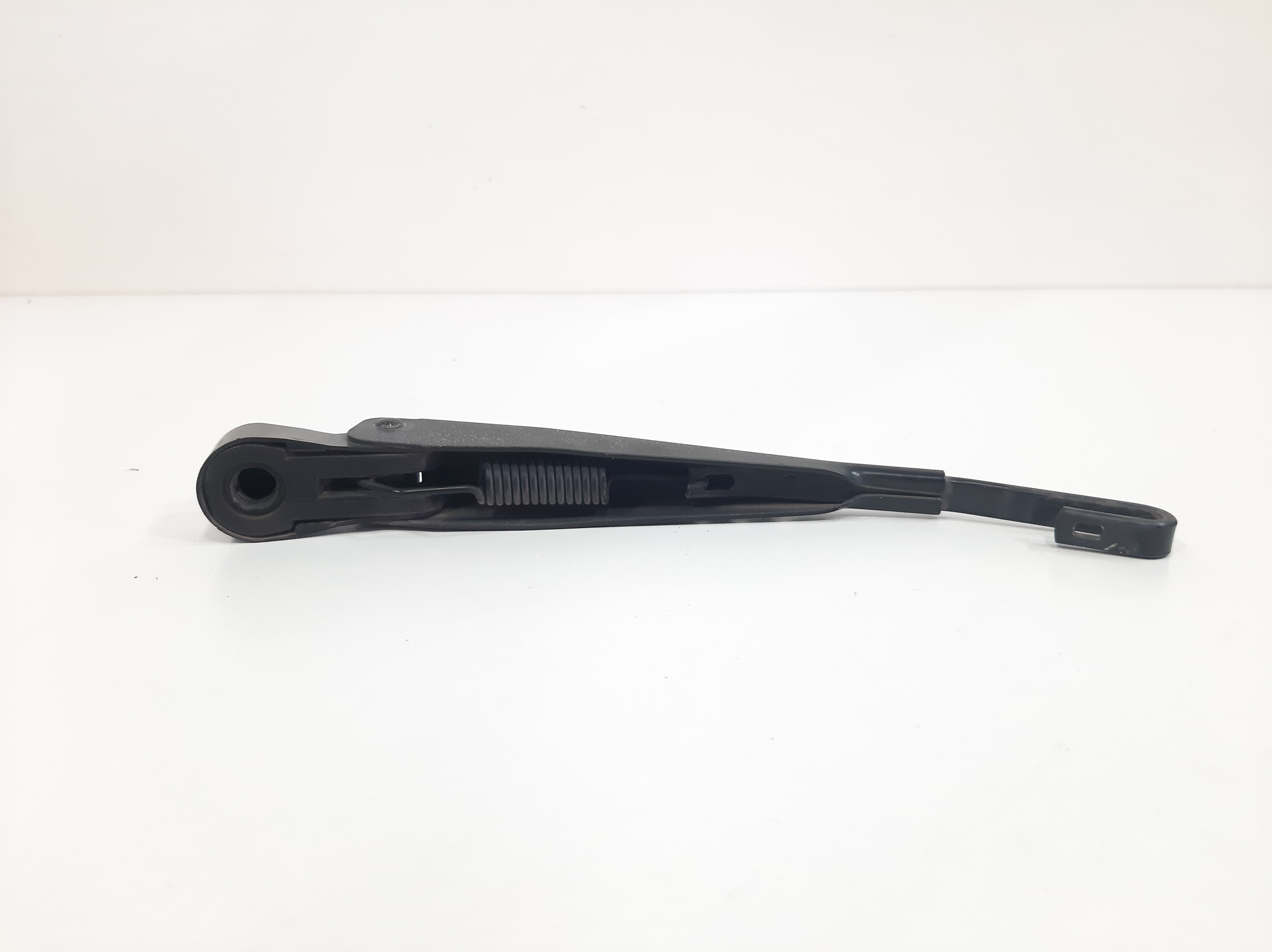 Braço Limpador Traseiro Chery Tiggo 2.0 2010 2011 A 2015 4
