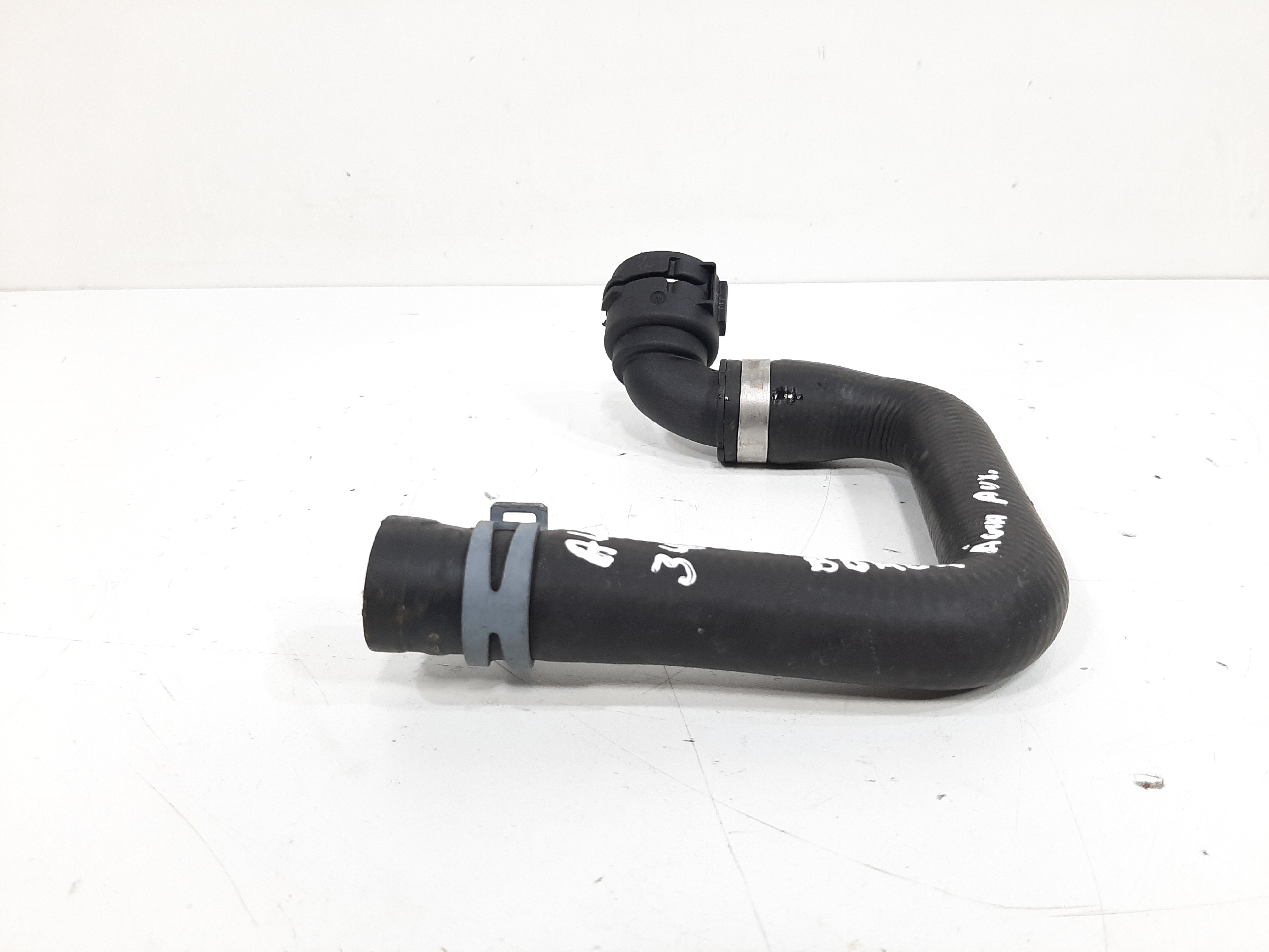 Mangueira Bomba Água Auxiliar Audi A4 A5 1.8 2.0 Tfsi 4