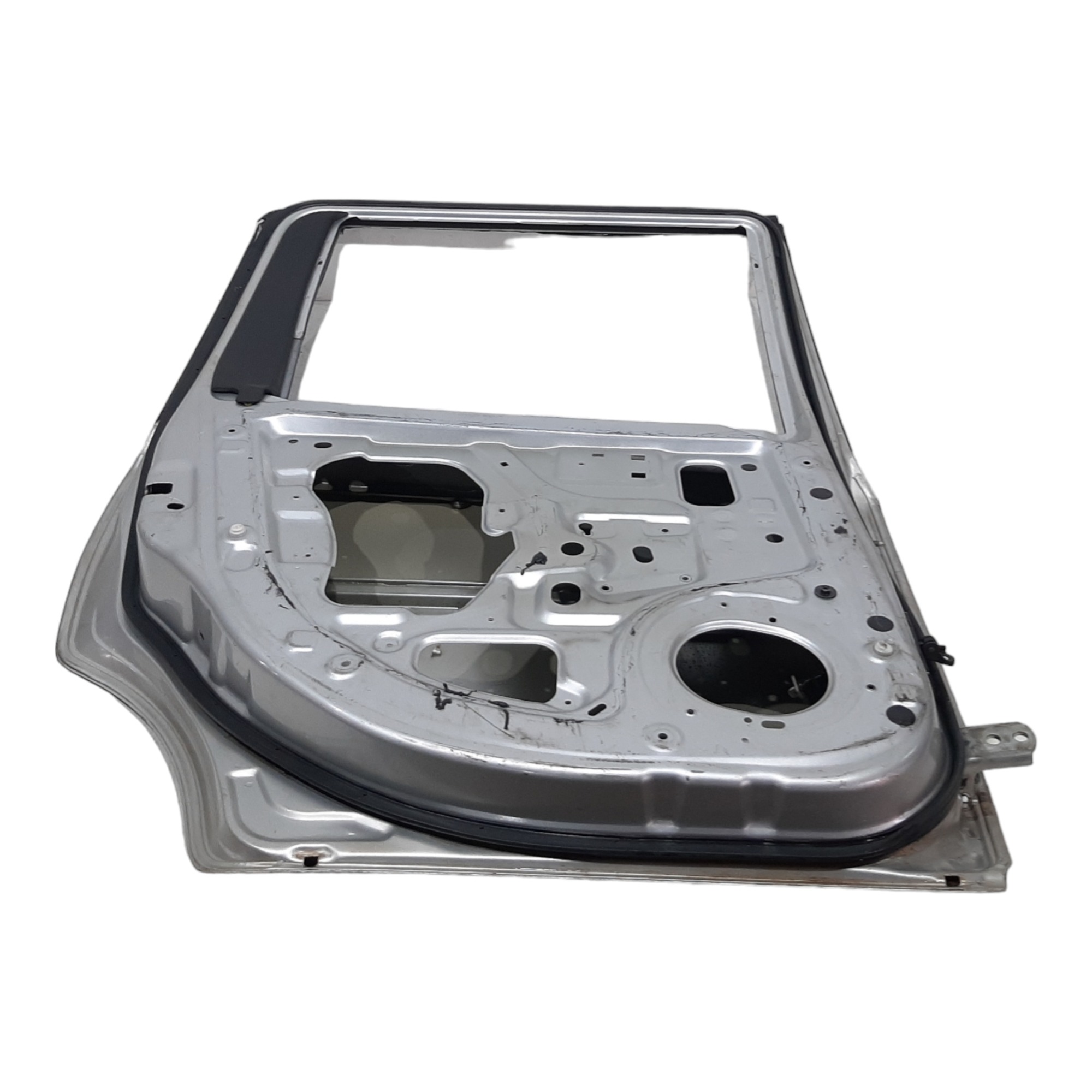 Porta Traseira Esquerda Nissan Livina 2010 2011 2012 A 2014 5