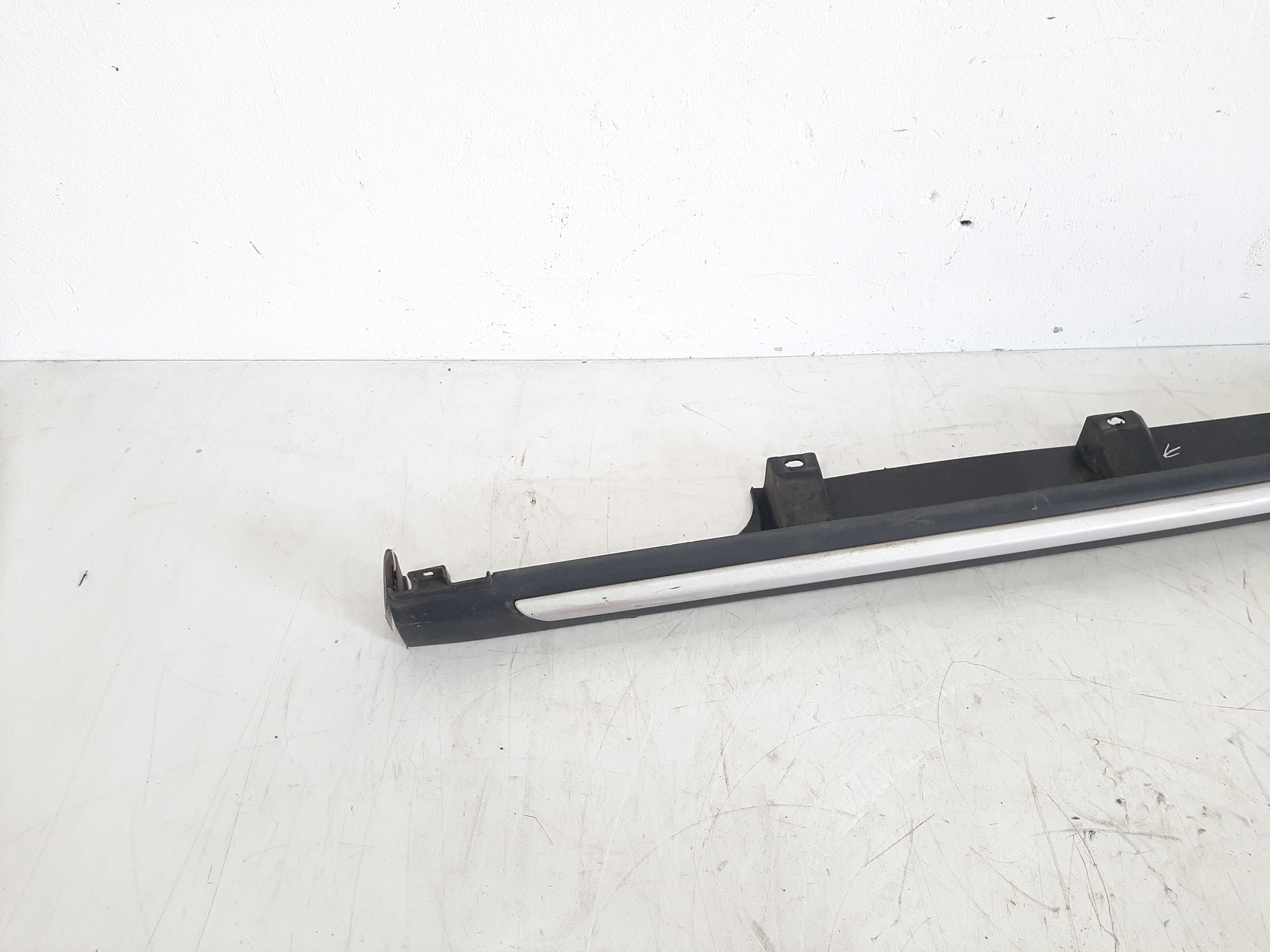 Spoiler Lateral Esquerdo Onix 2013 2014 2015 A 2018 C/avaria 1