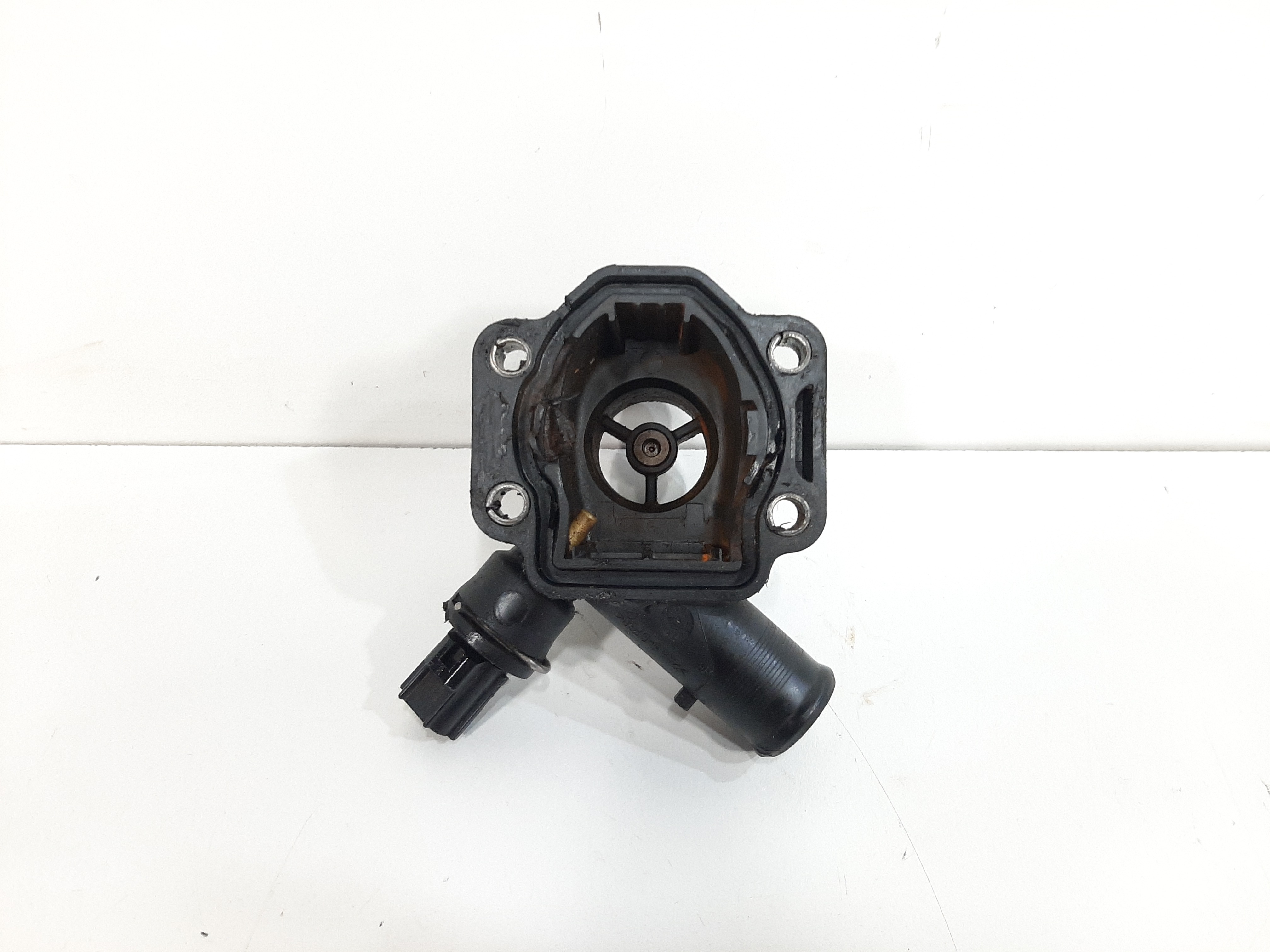 Carcaça Válvula Termostática Freelander 2 07 A 12 Volvo Xc60 1