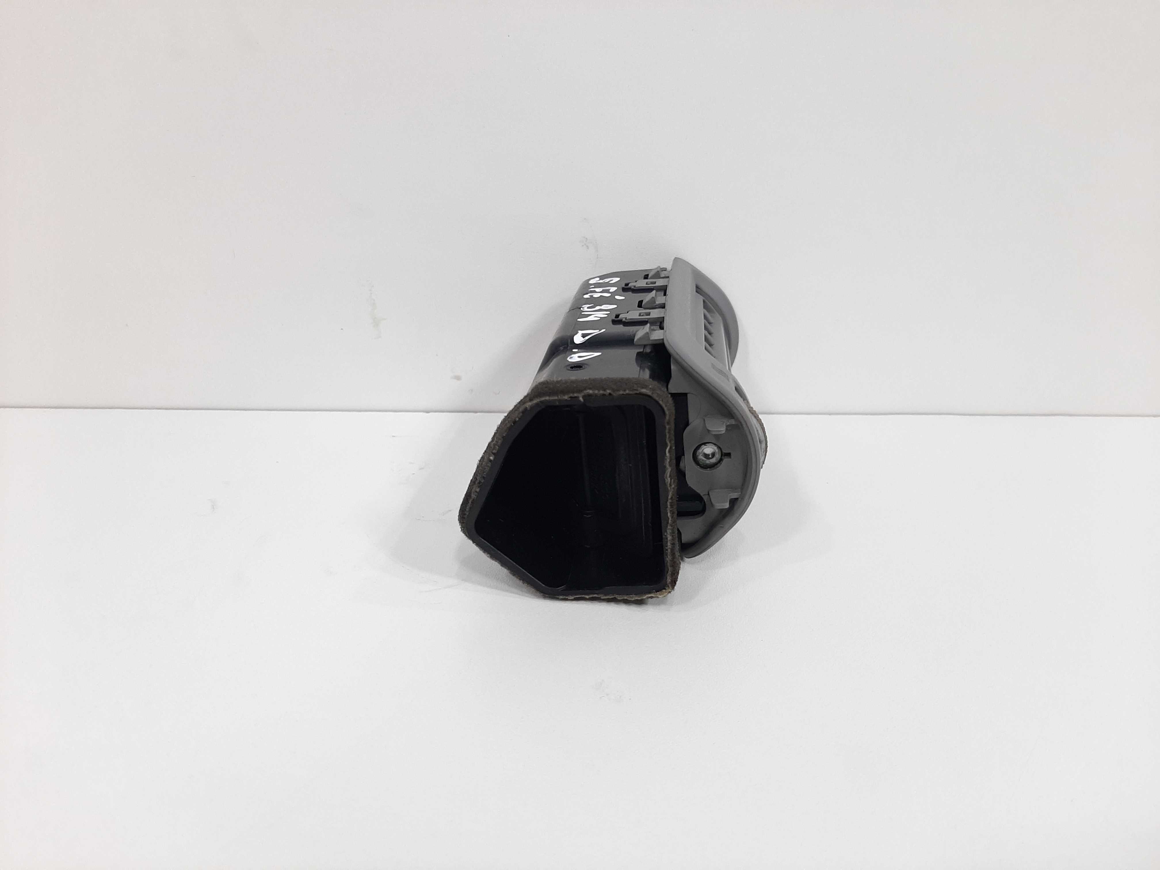 Difusor Ar Dianteiro Direito Hyundai Santa Fé 2007 A 2012 4