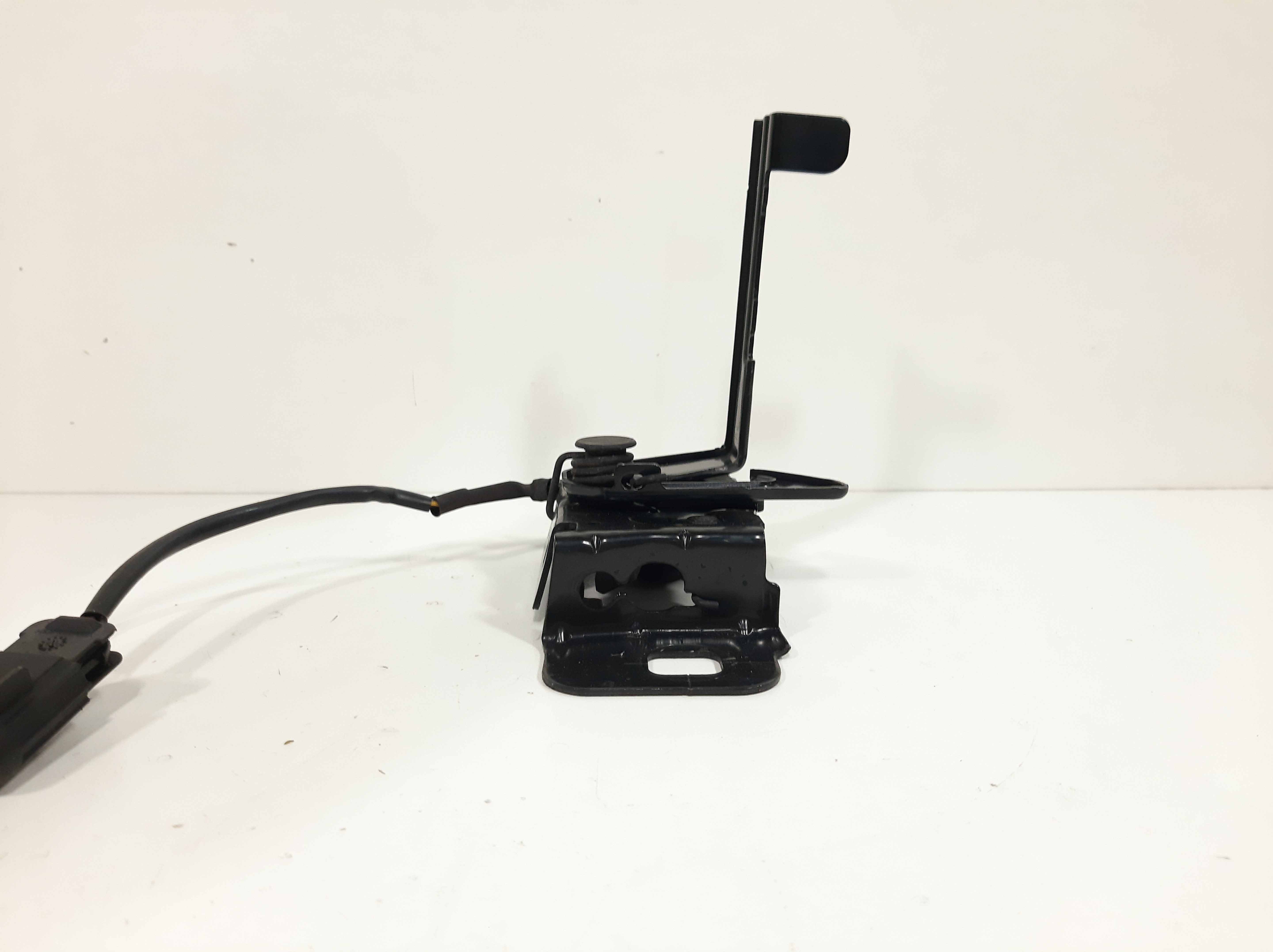 Fechadura Dianteira Capô Gm Chevrolet Cruze 1.8 2011 A 2016 5
