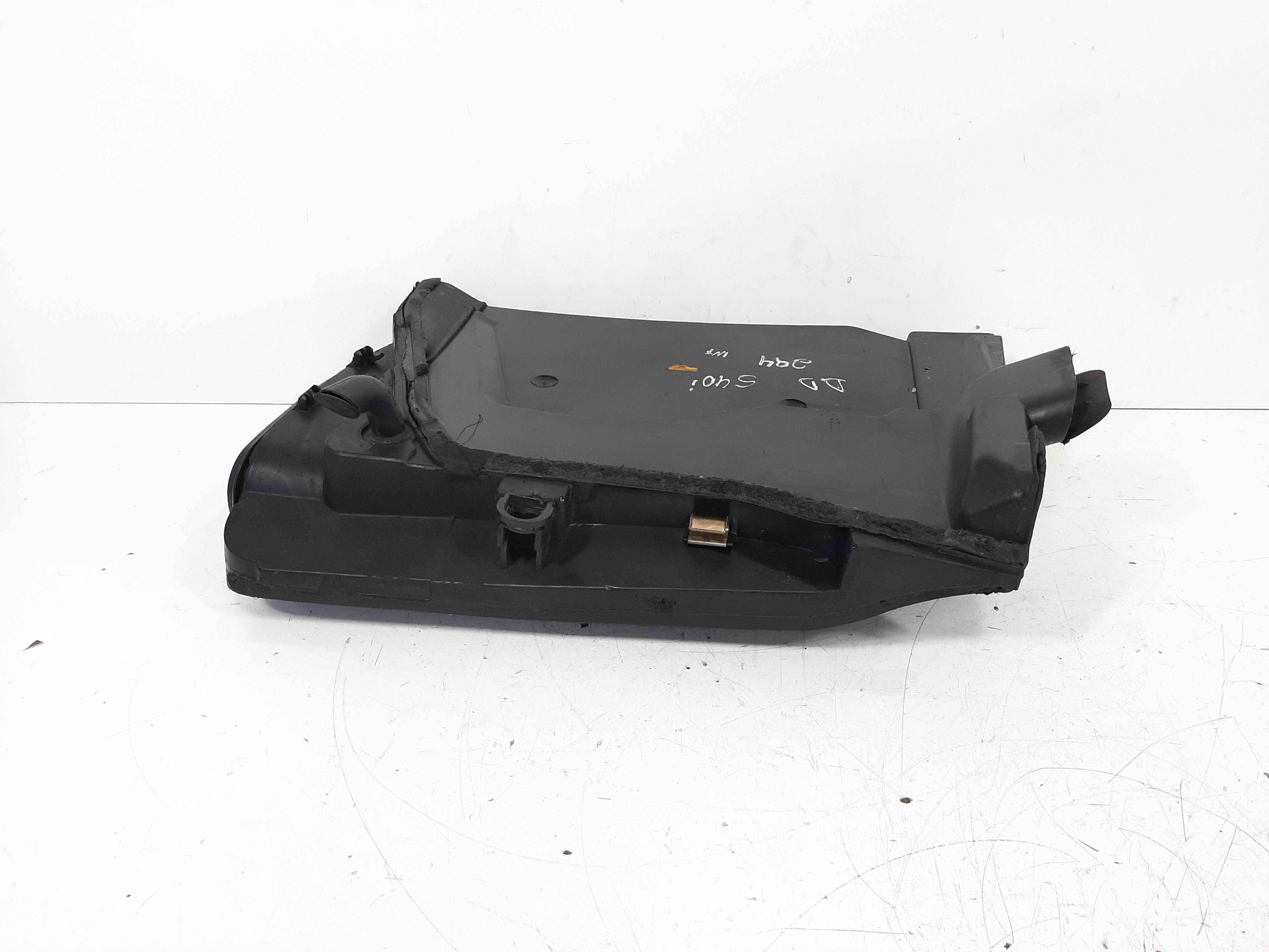 Caixa De Filtro Ar Inferior Direito 540i 4.4 V8 96 97 A 2004 6