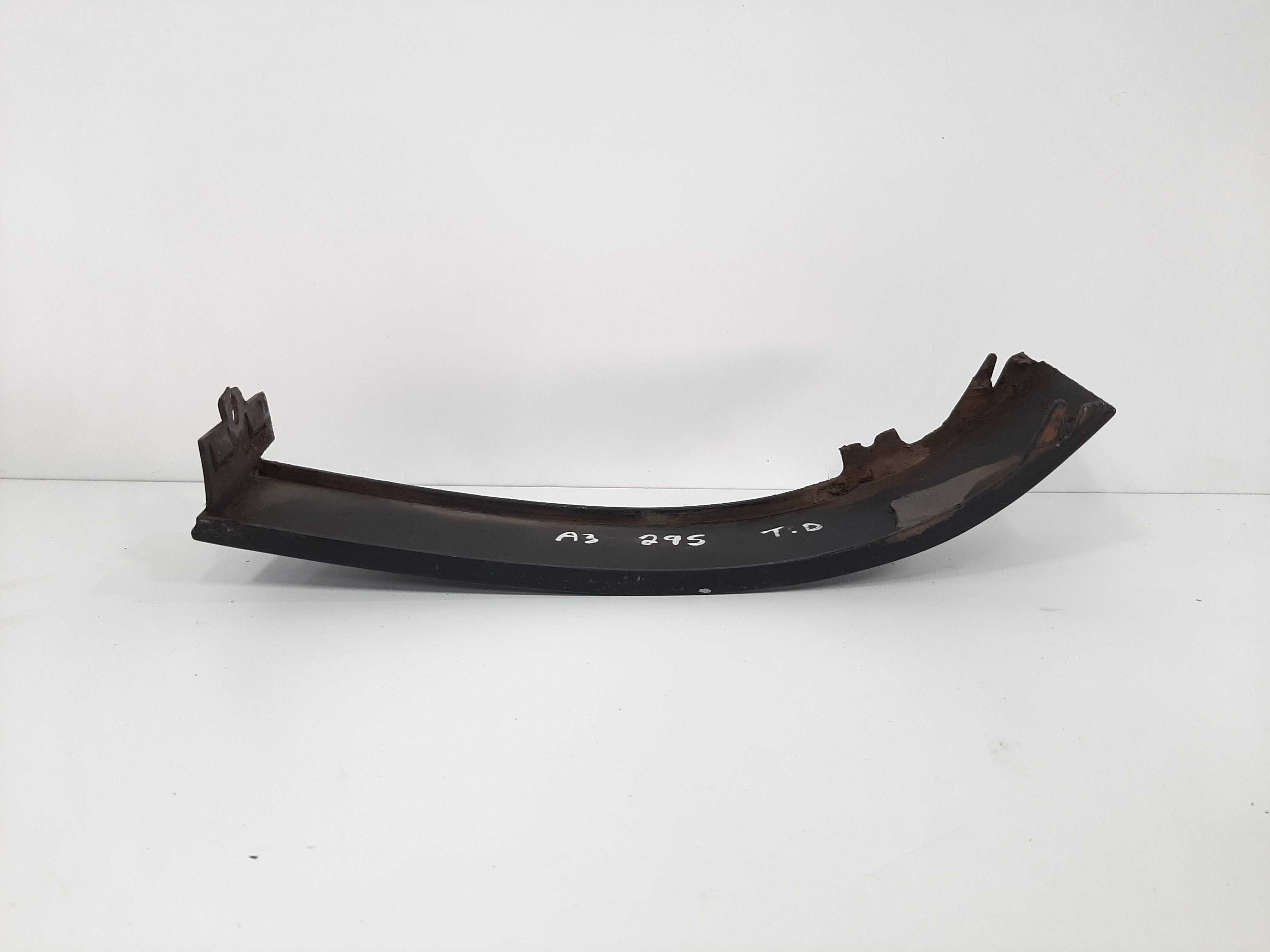 Acabamento Lanterna Traseira Direita Audi A3 1997 A 2006 9
