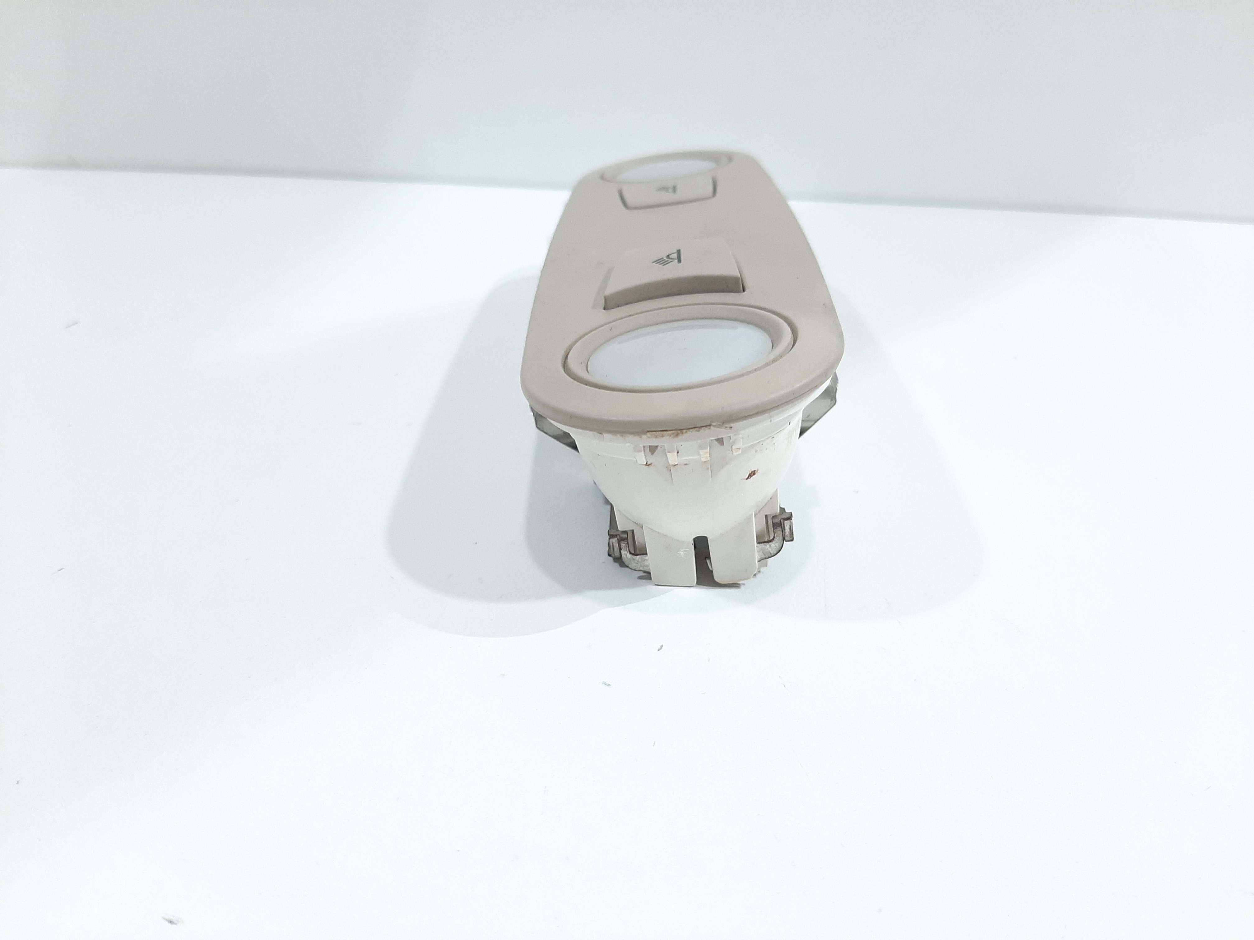 Luz Cortesia Teto Traseira Audi A4 2008 A 2015 8t0947111au57 5