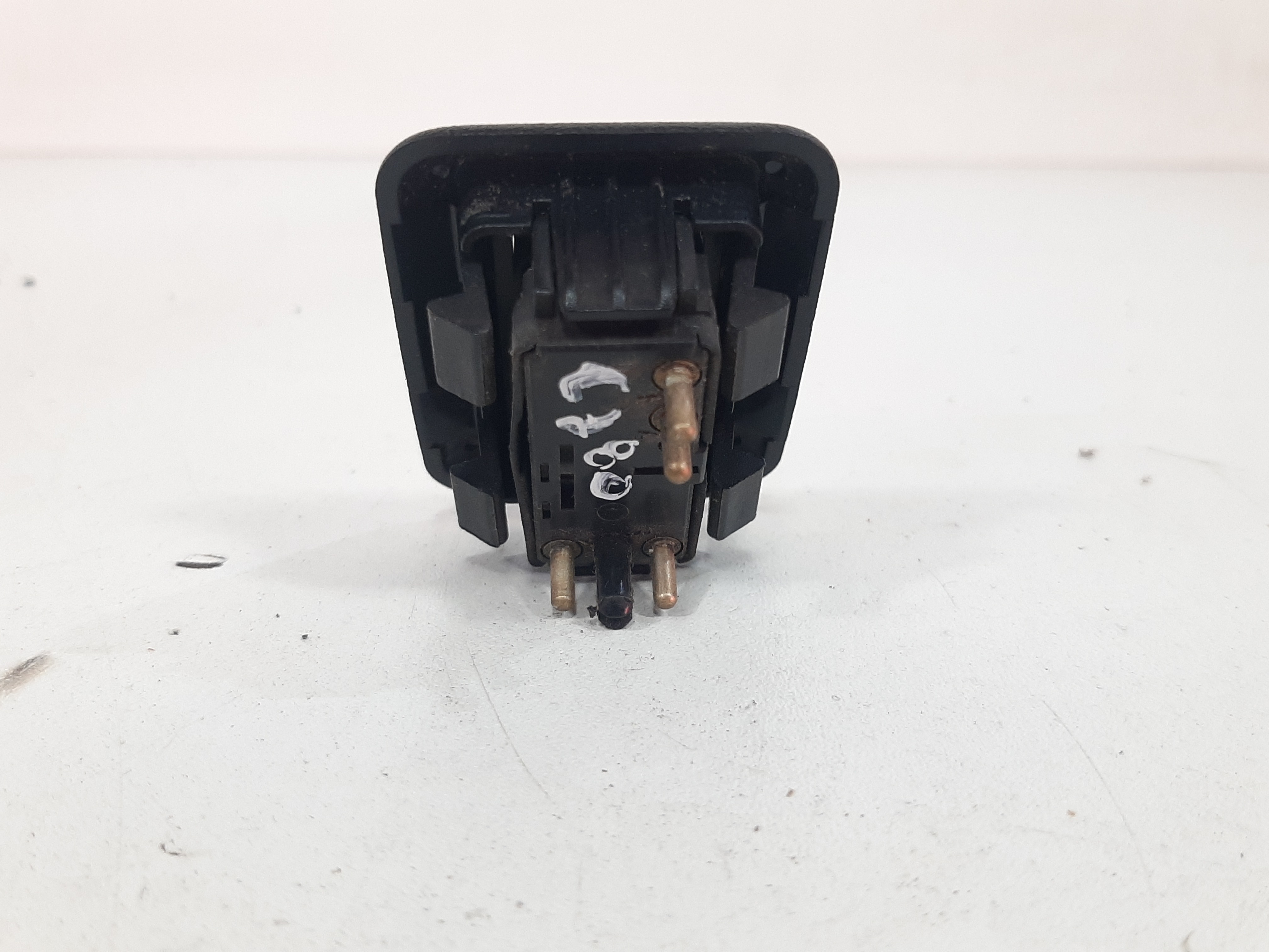 Botão Vidro Elétrico Traseiro Direito Mercedes C280 1995 3