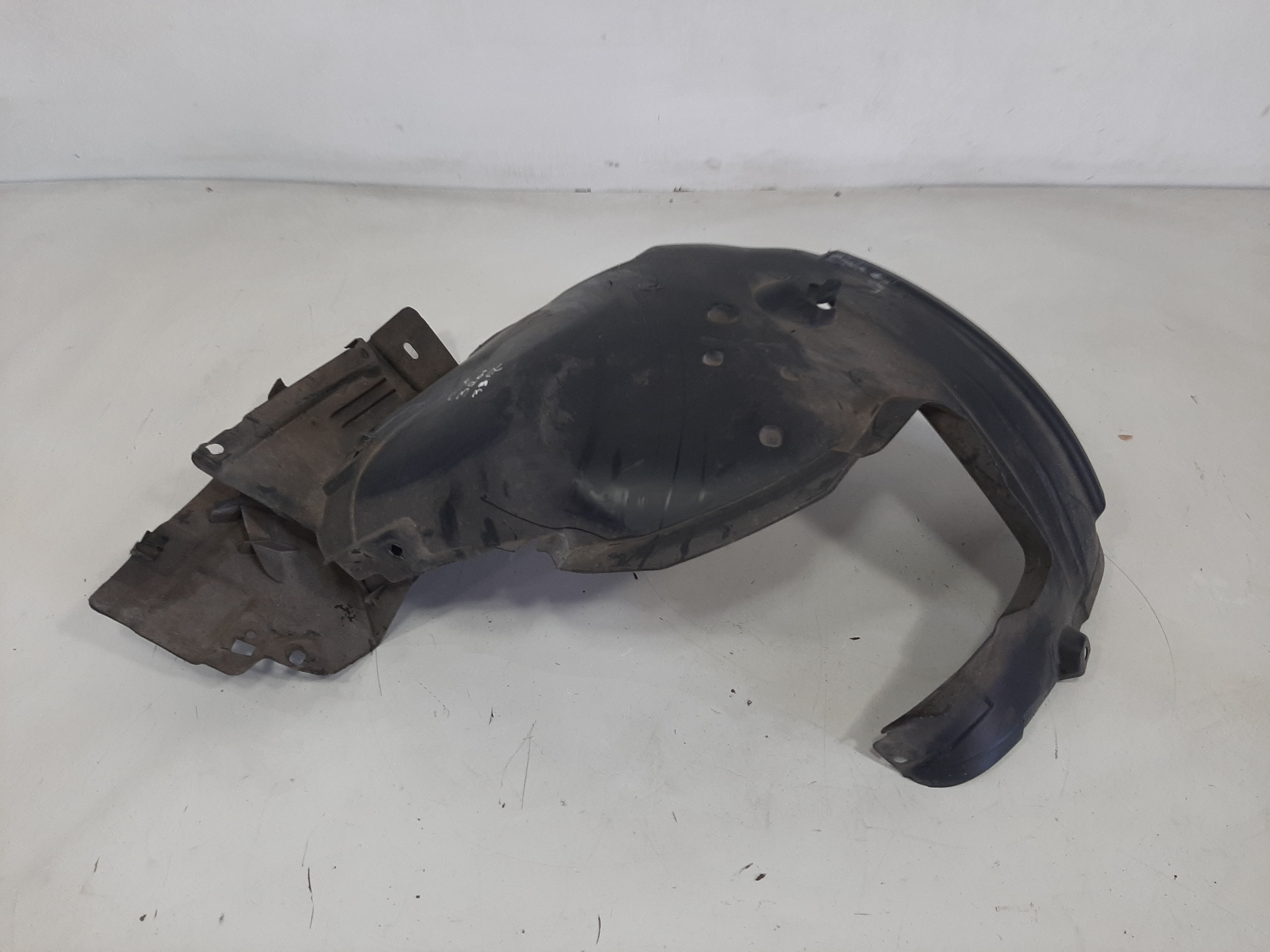 Parabarro Dianteiro Esquerdo Bmw 320i 2008 2009 2010 2012 3