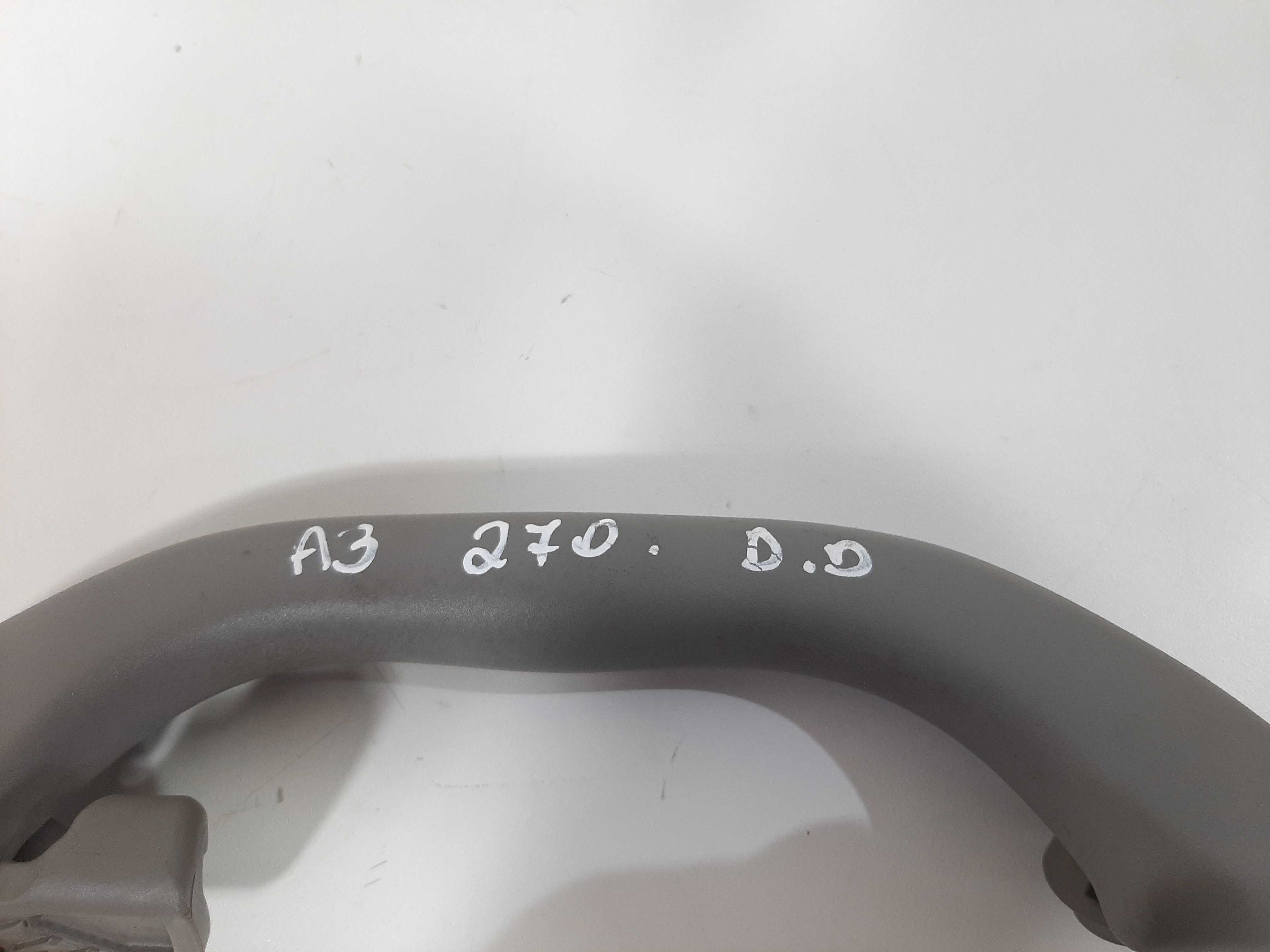 Pega Mão Apoio Braço Dianteiro Direito Audi A3 1997 A 2003 2
