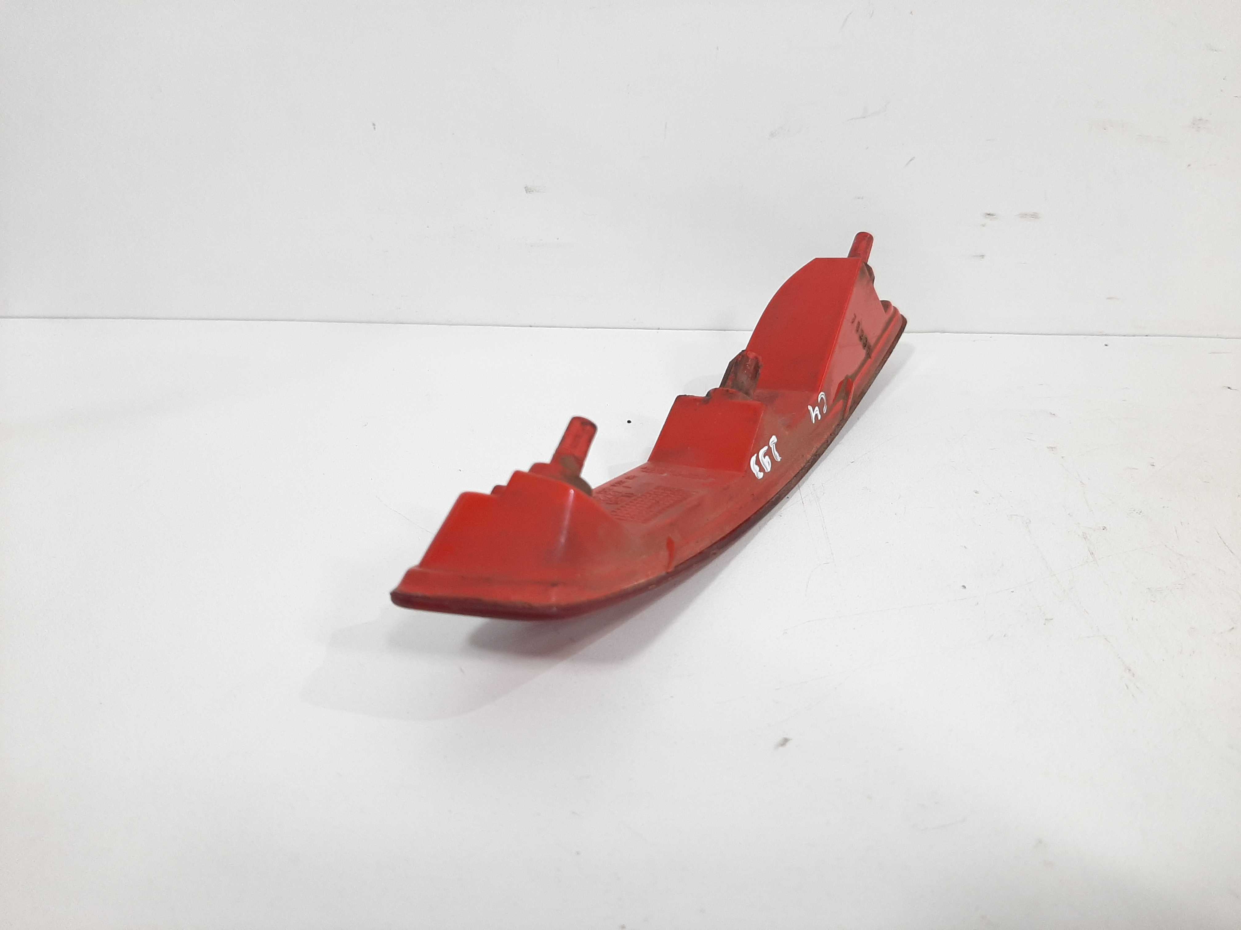 Olho De Gato Direito Parachoques Citroen C4 2007 2008 A 2013 4