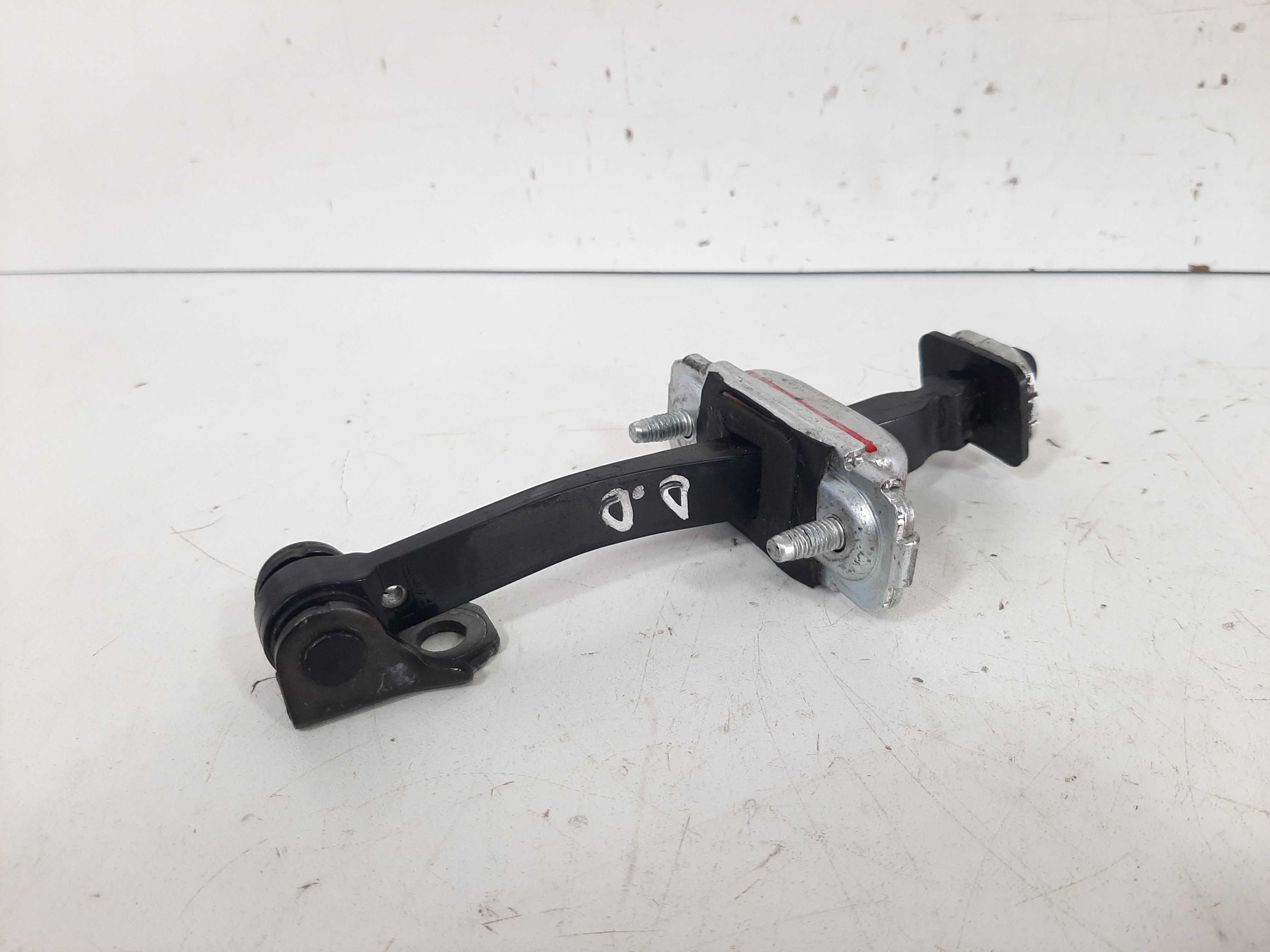 Limitador Porta Dianteiro Direito Spin 2012 2013 2014 A 2017 5
