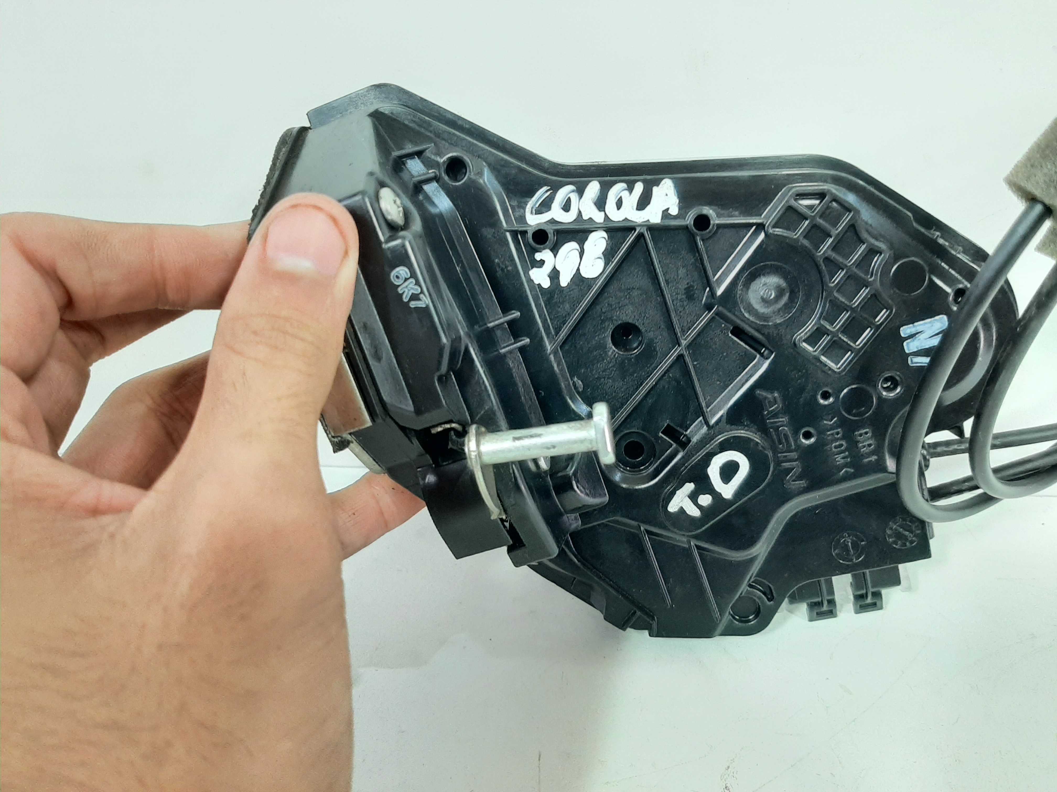 Fechadura Porta Traseira Esquerda Corolla Xei 2014 A 2017 1