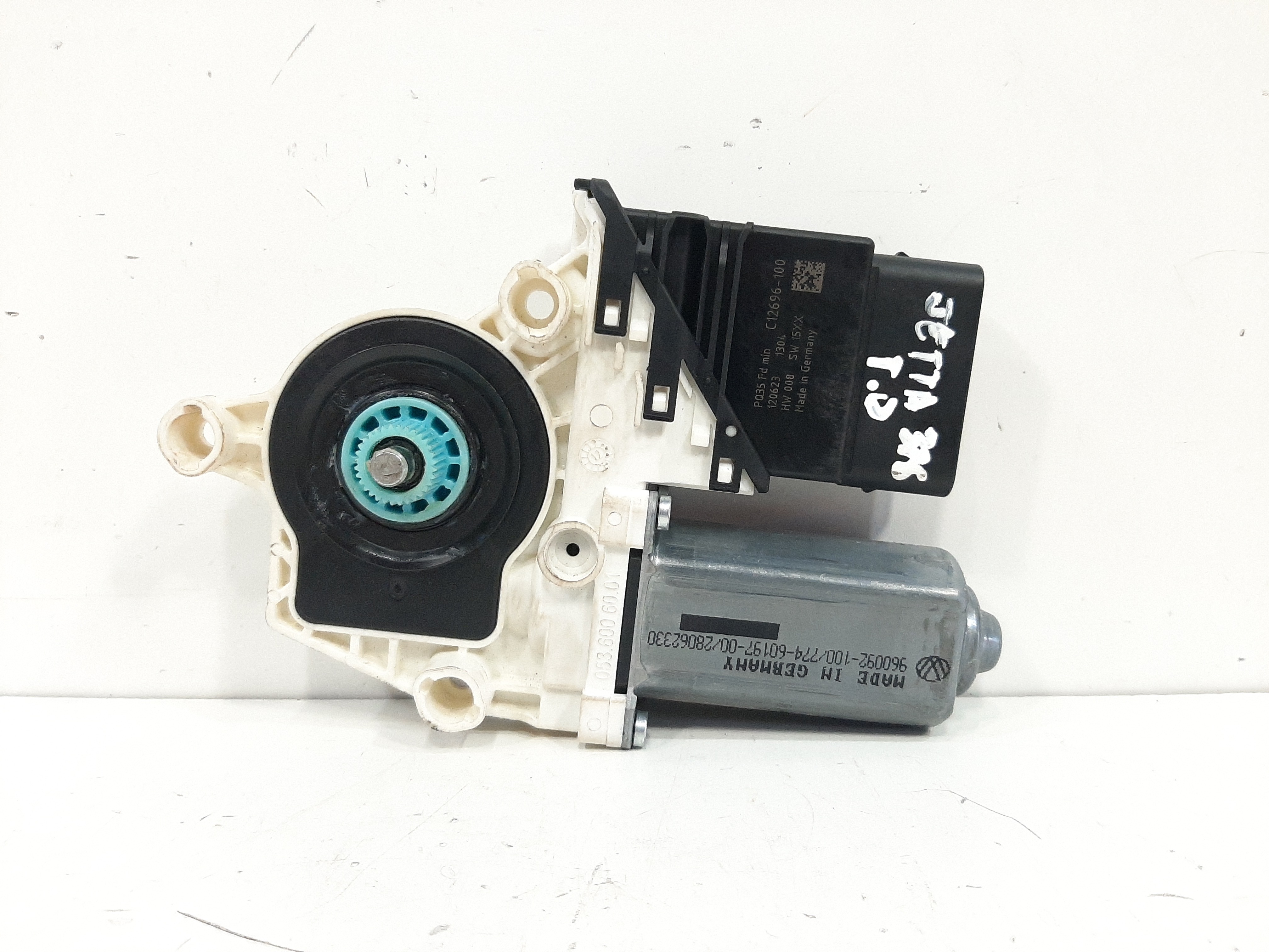 Motor Maquina Vidro Traseira Direita Vw Jetta 2.0 2011 A 17 8