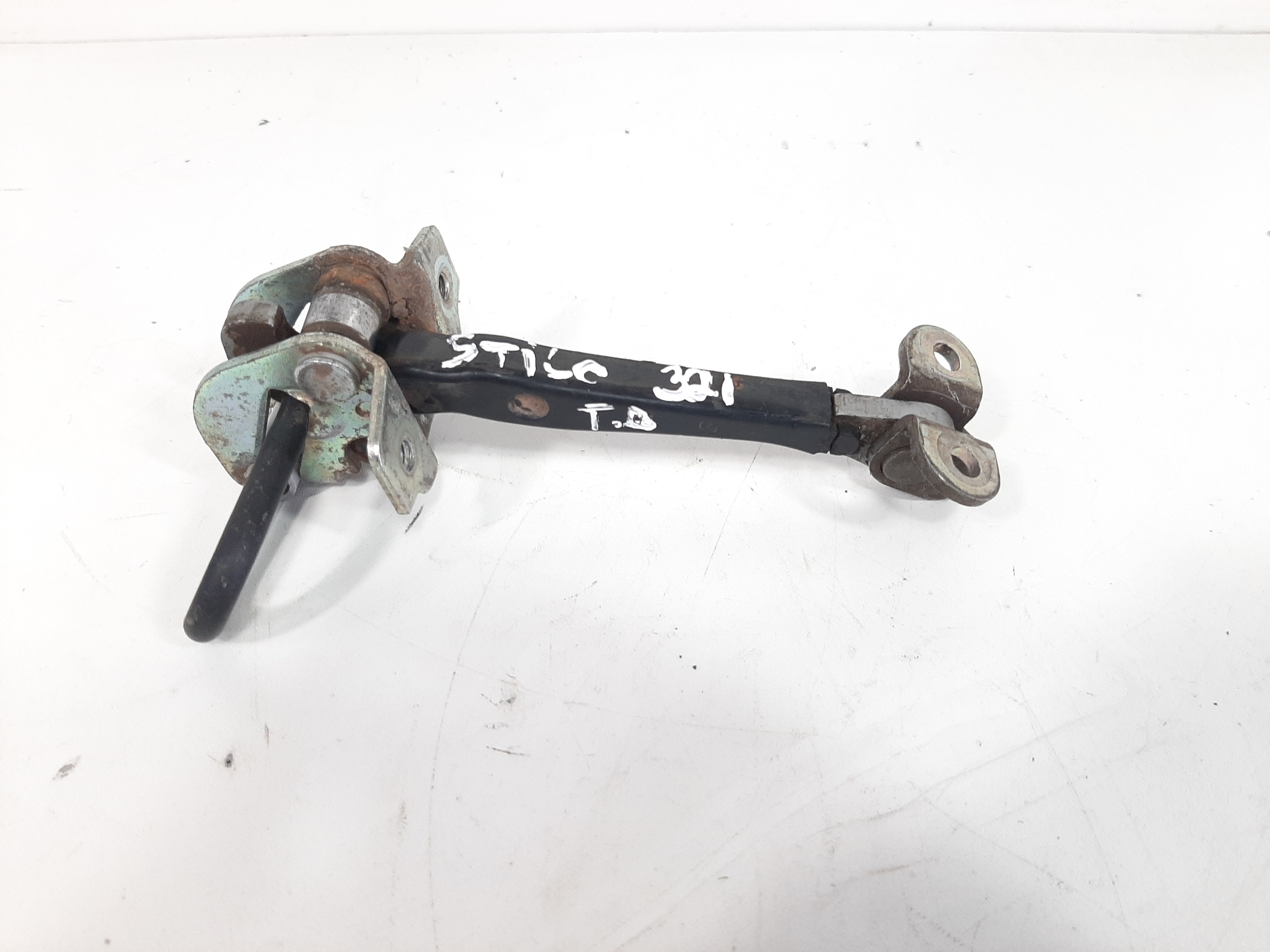 Limitador Porta Traseira Direita Fiat Stilo 2003 2004 A 2011 6