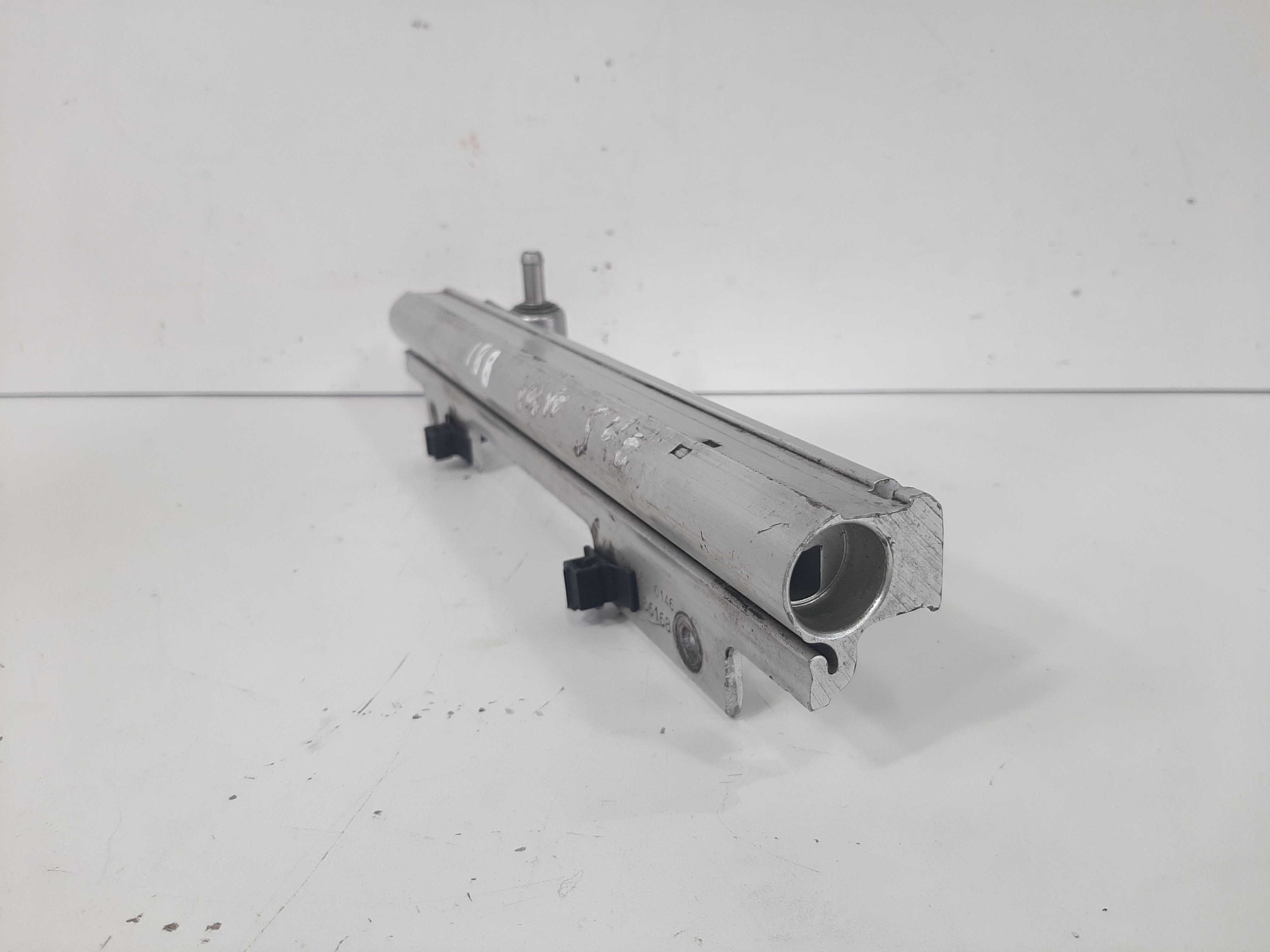 Flauta Bicos Injetores Volvo S40 C30 1.8 16v 1995 A 2004 2