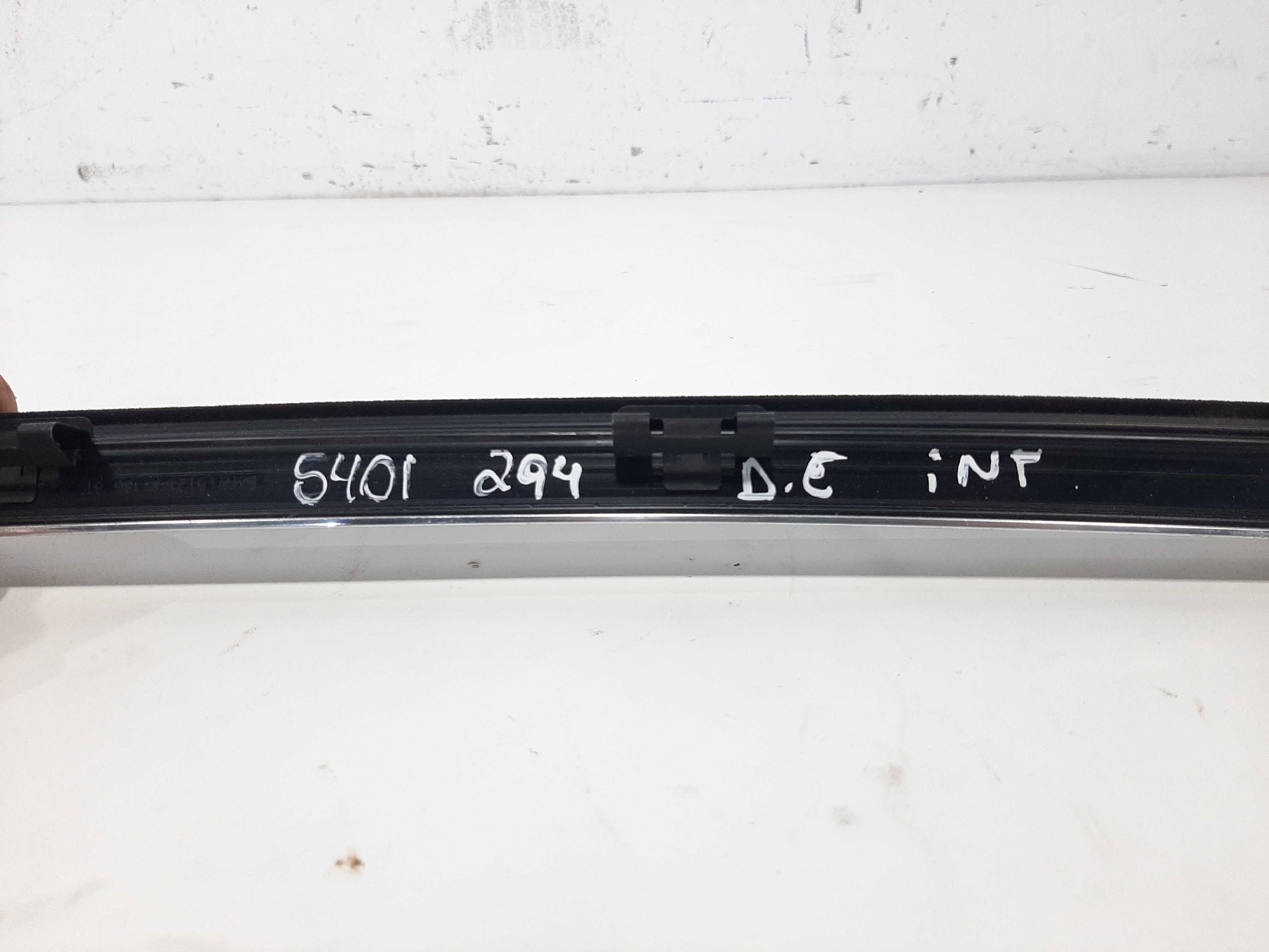 Friso Porta Interno Dianteiro Esquerdo Bmw 540i 1999 A 2004 Preto Com Detalhe Cromado 1