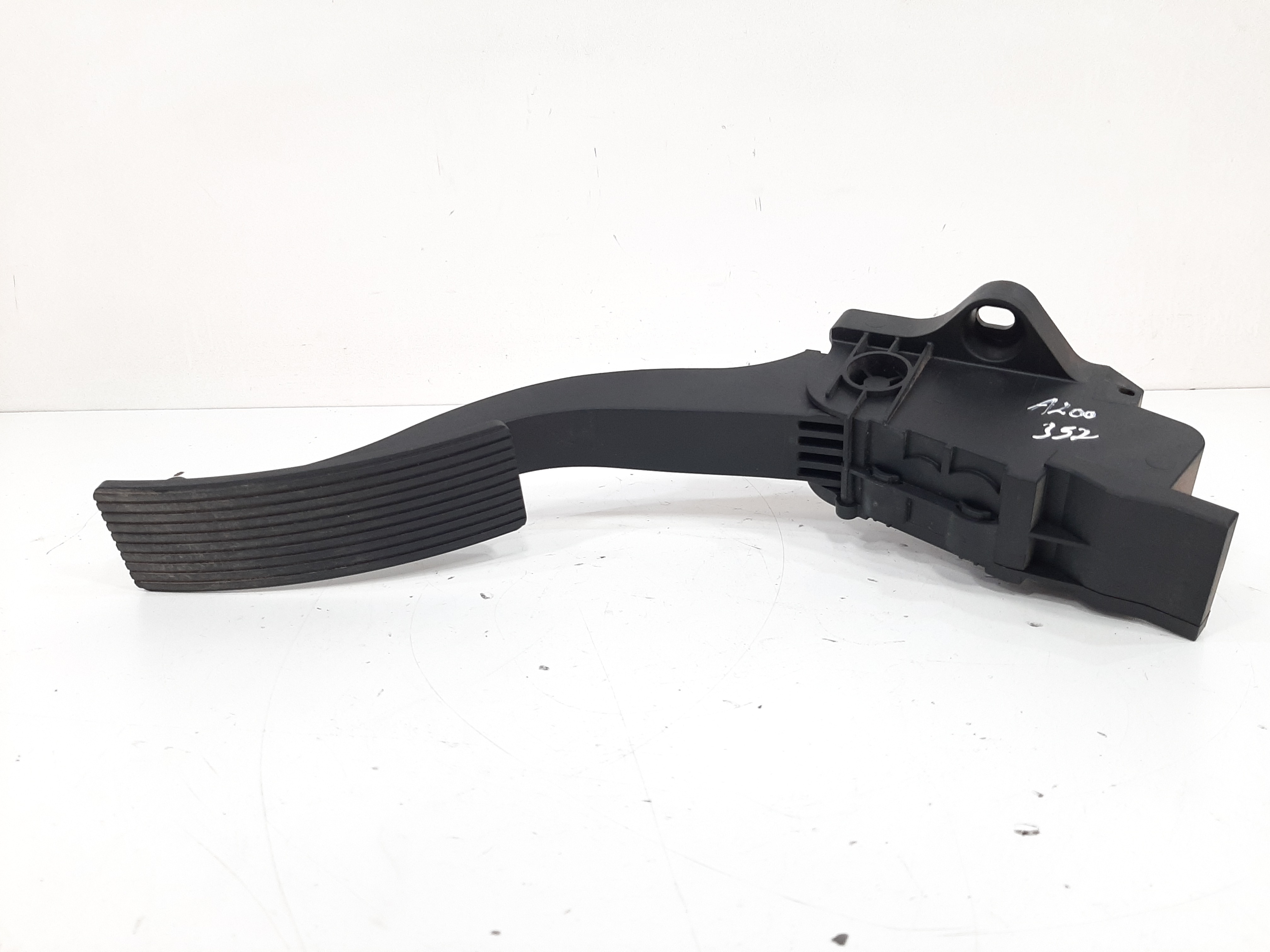 Pedal Acelerador Mercedes A200 W176 Gla200 1.6 Turbo A246300 3