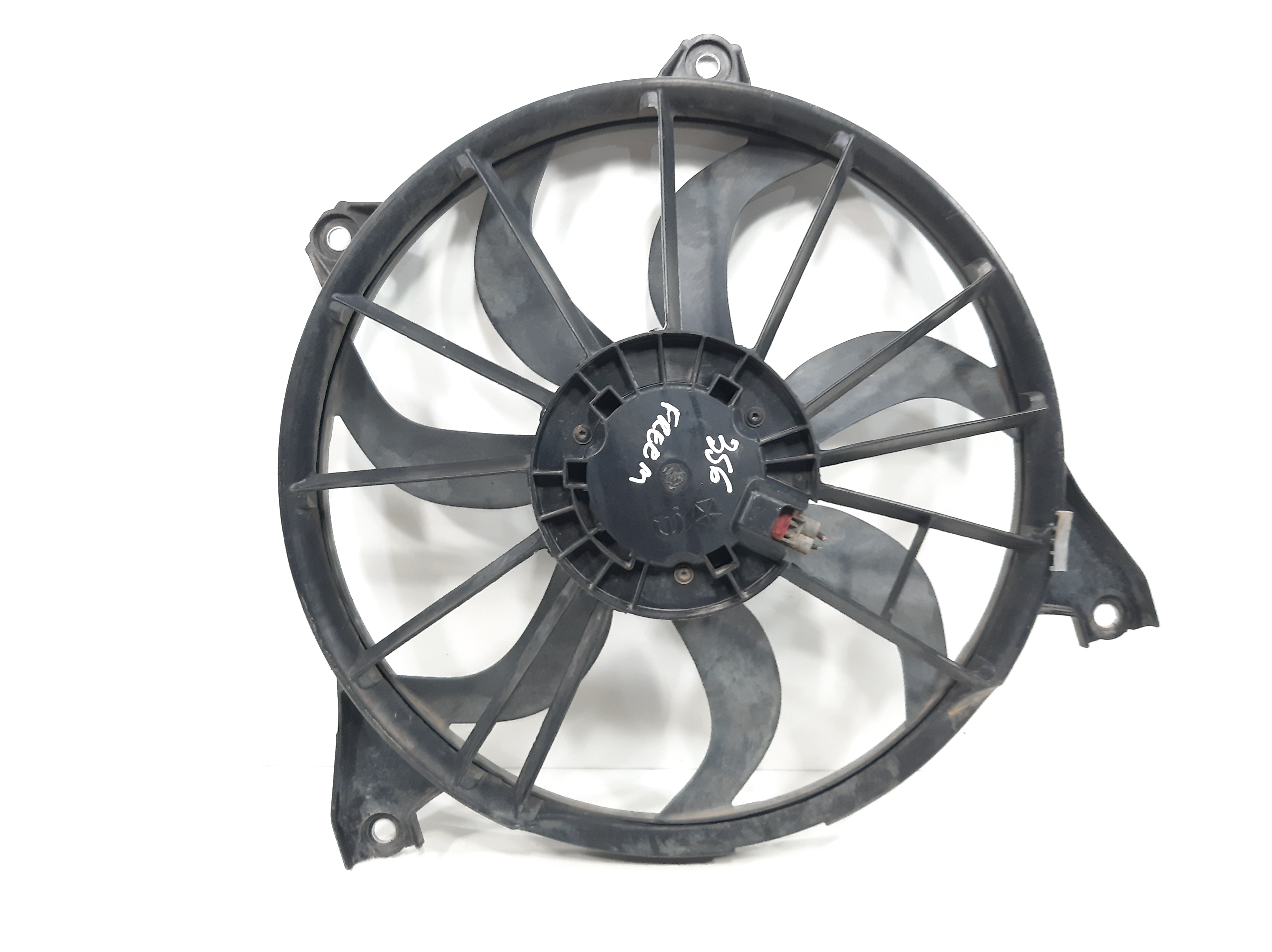Eletroventilador Ventoinha Fiat Freemont 2.4 2012 A 2016 4