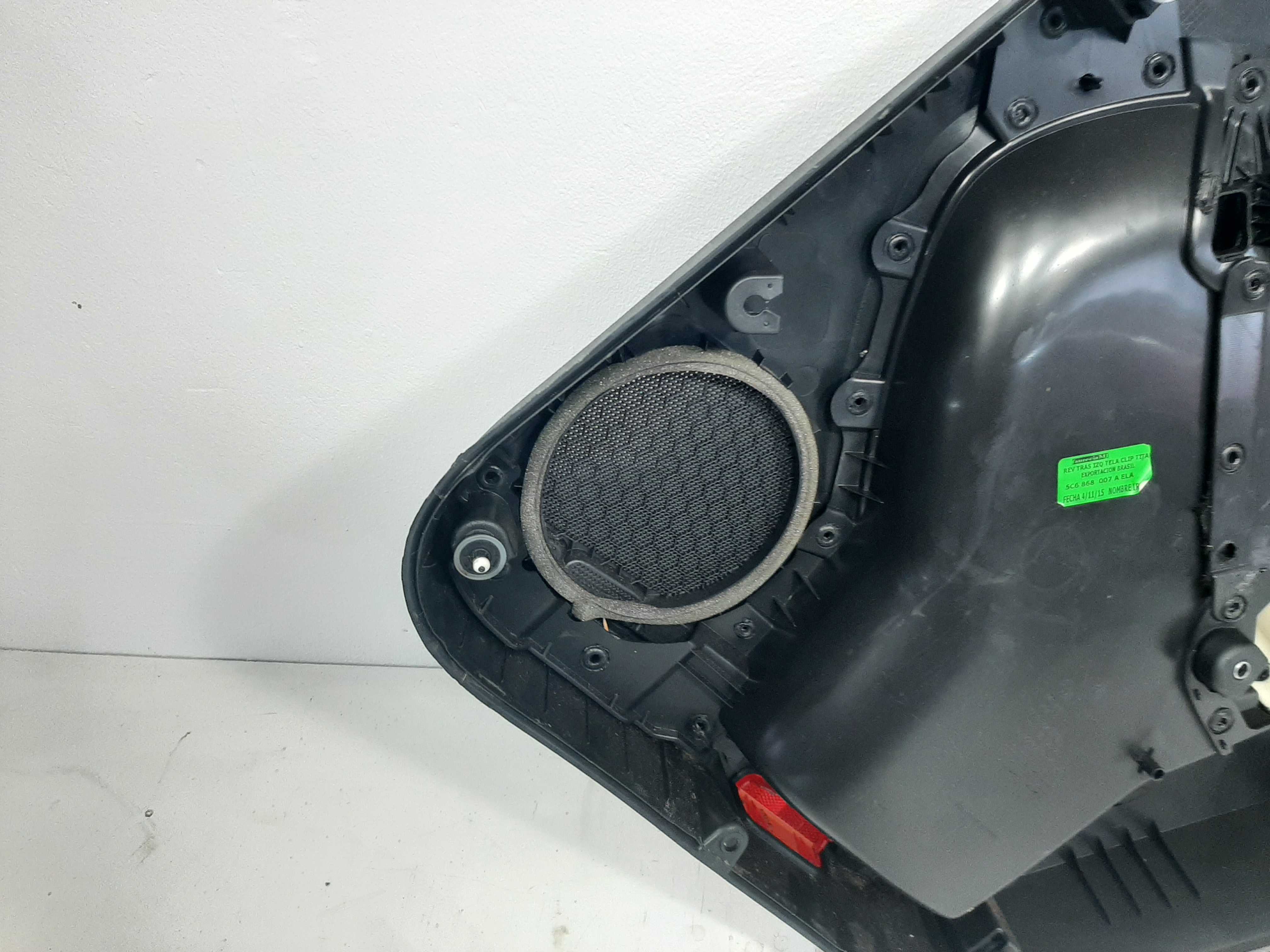 Forro Porta Traseiro Esquerdo Jetta 2014 2015 2016 2017 2018 Preto 2