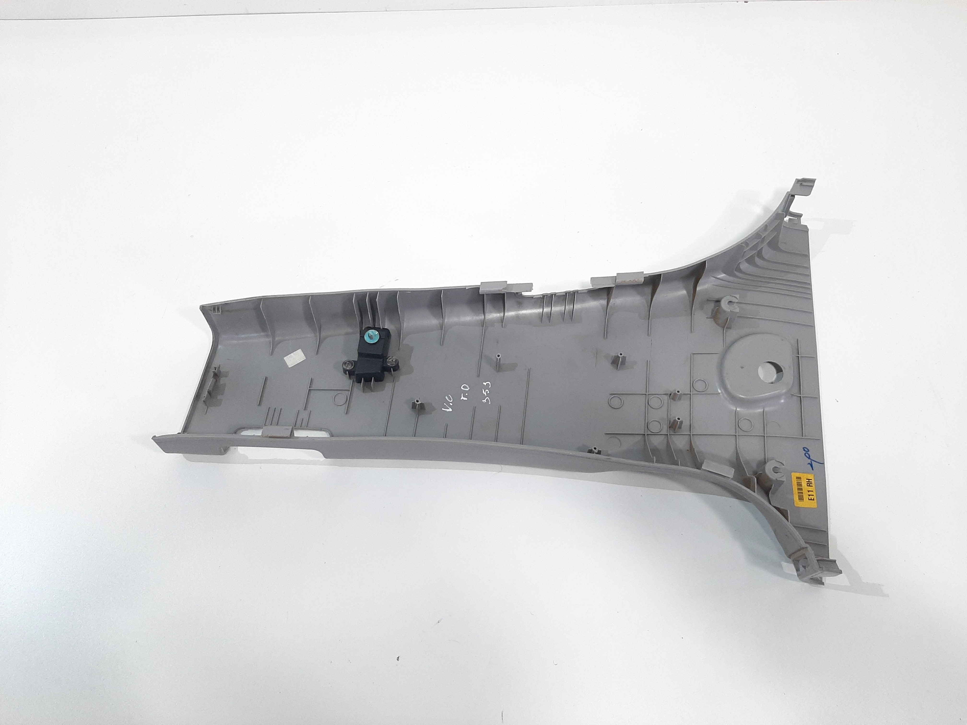 Moldura Coluna Lateral Direita Hyundai Veracruz 2007 A 2012 8