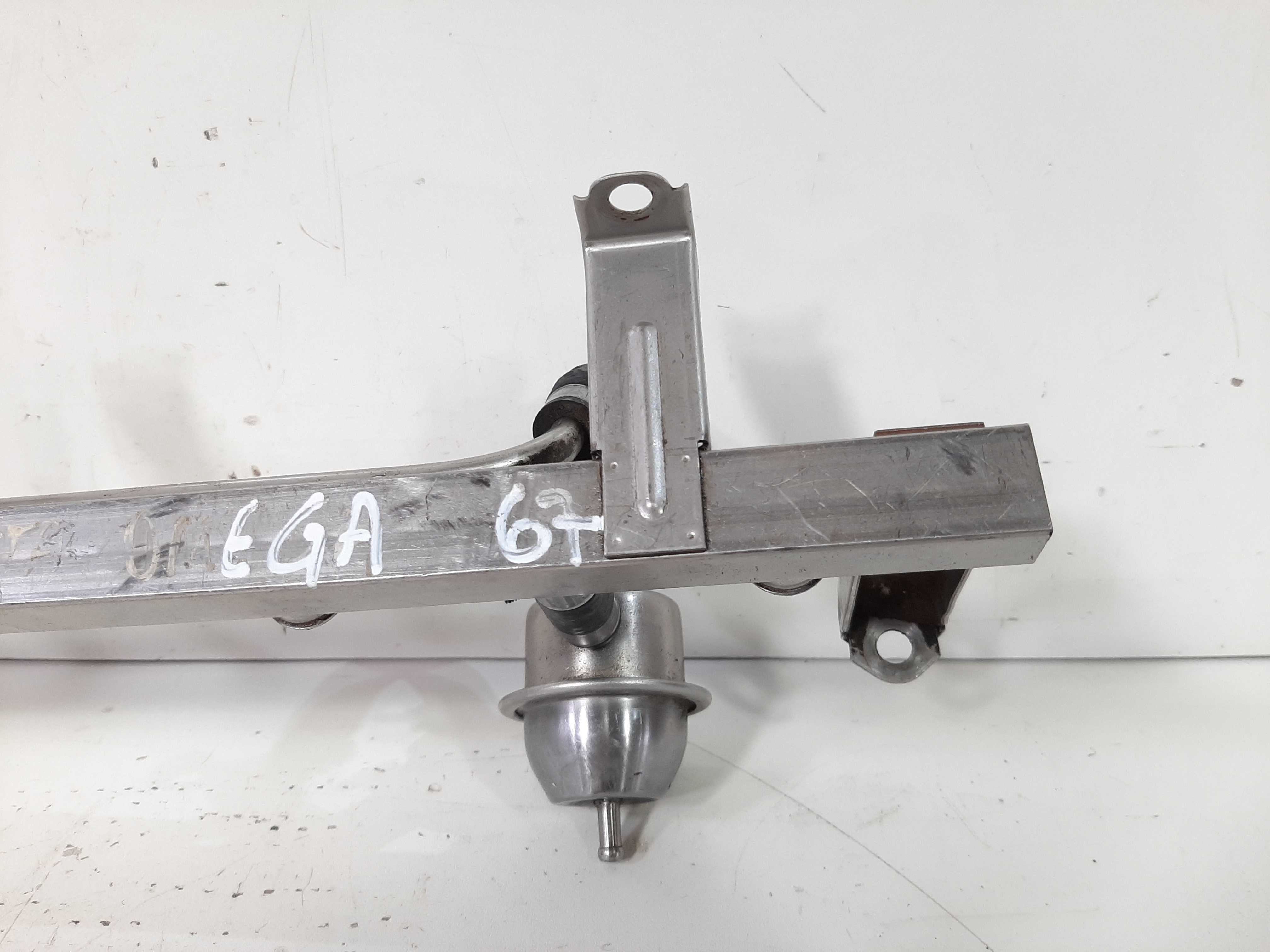 Flauta Bicos Injetores Omega 2.0 8v 1992 1993 1994 A 1996 2