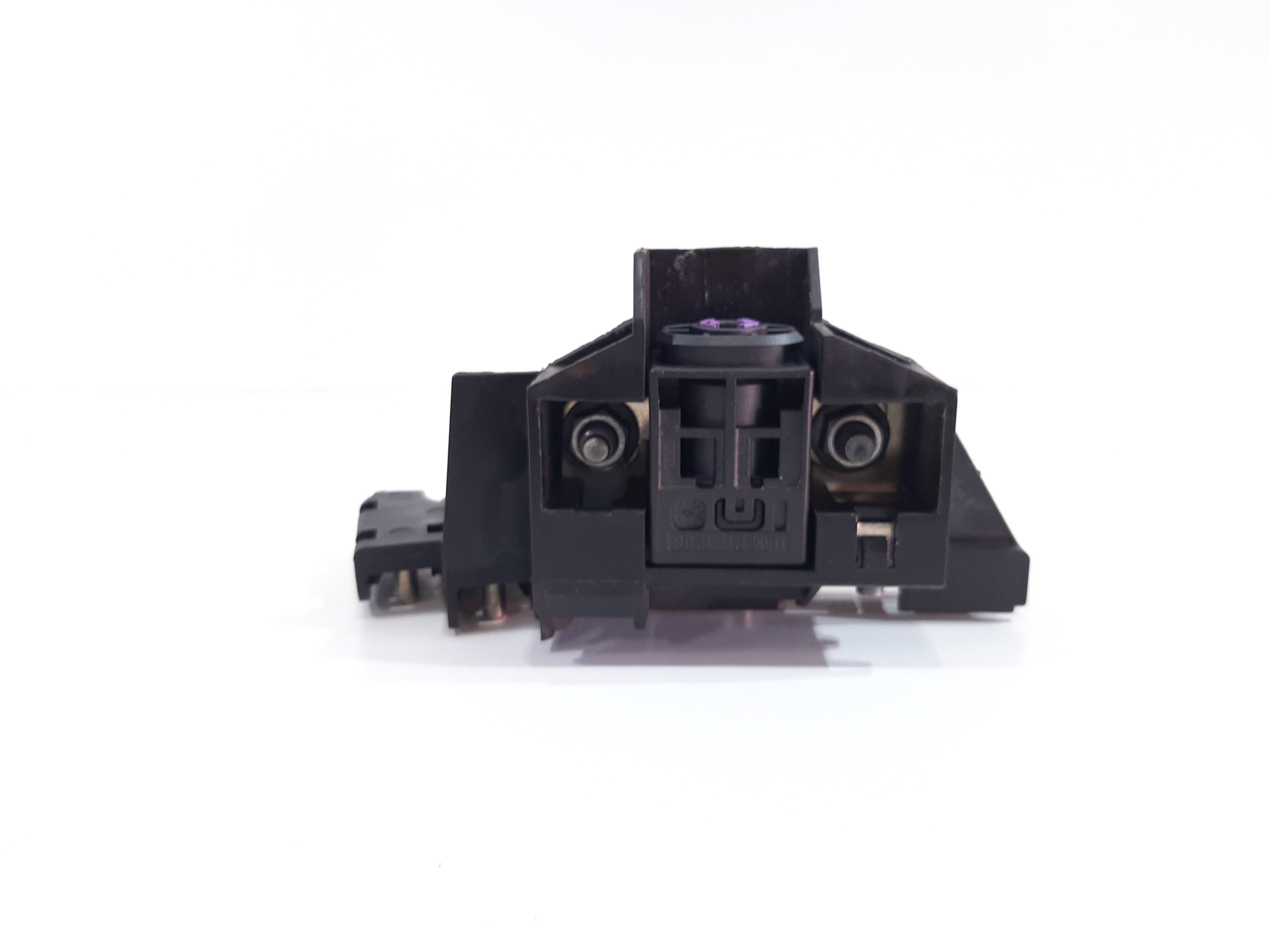 Polo Positivo Bateria Audi A4 2.0 Tfsi 2008 A 2012 8j0915459