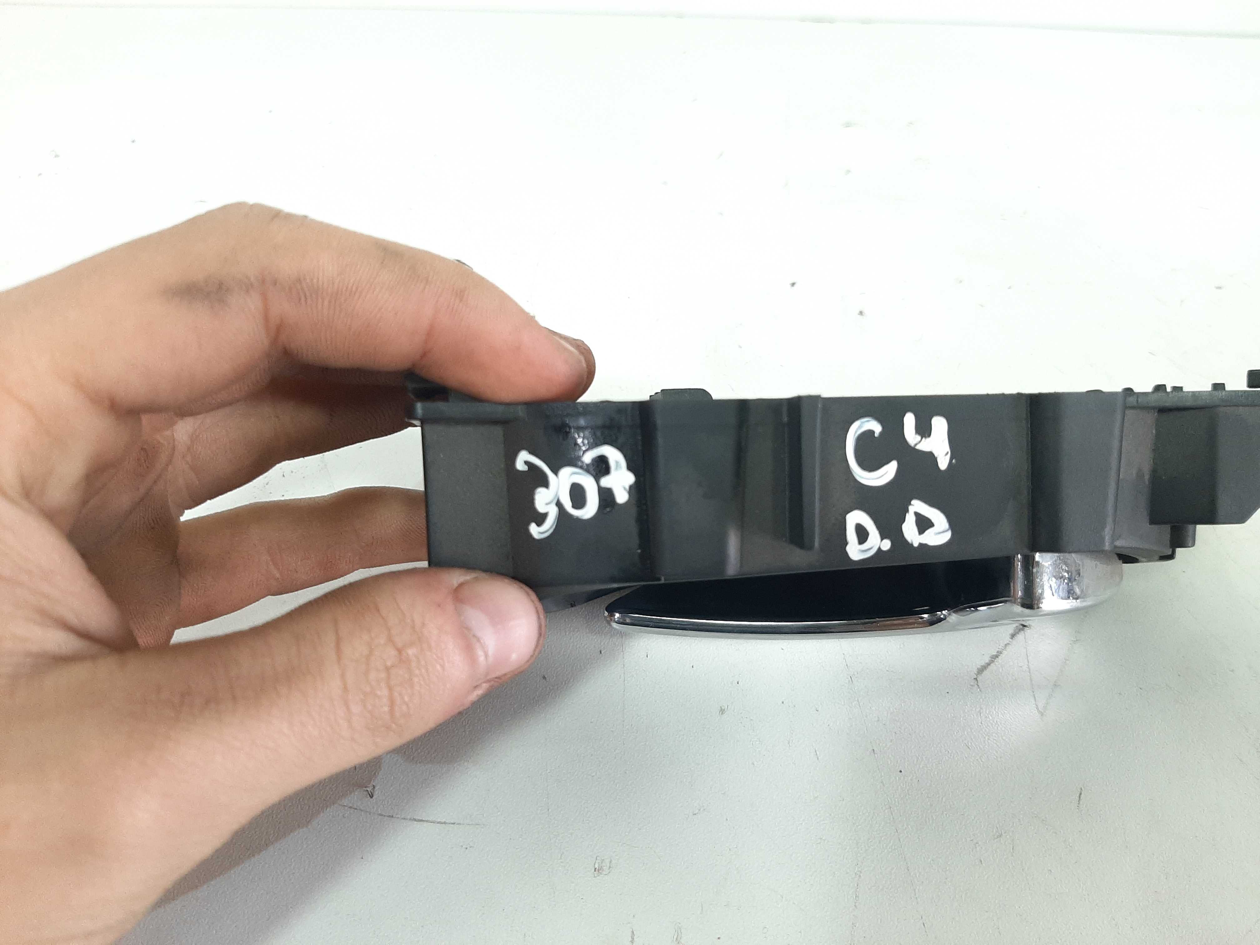 Maçaneta Interna Dianteira Direita C4 Pallas Hatch 2007 A 13 3