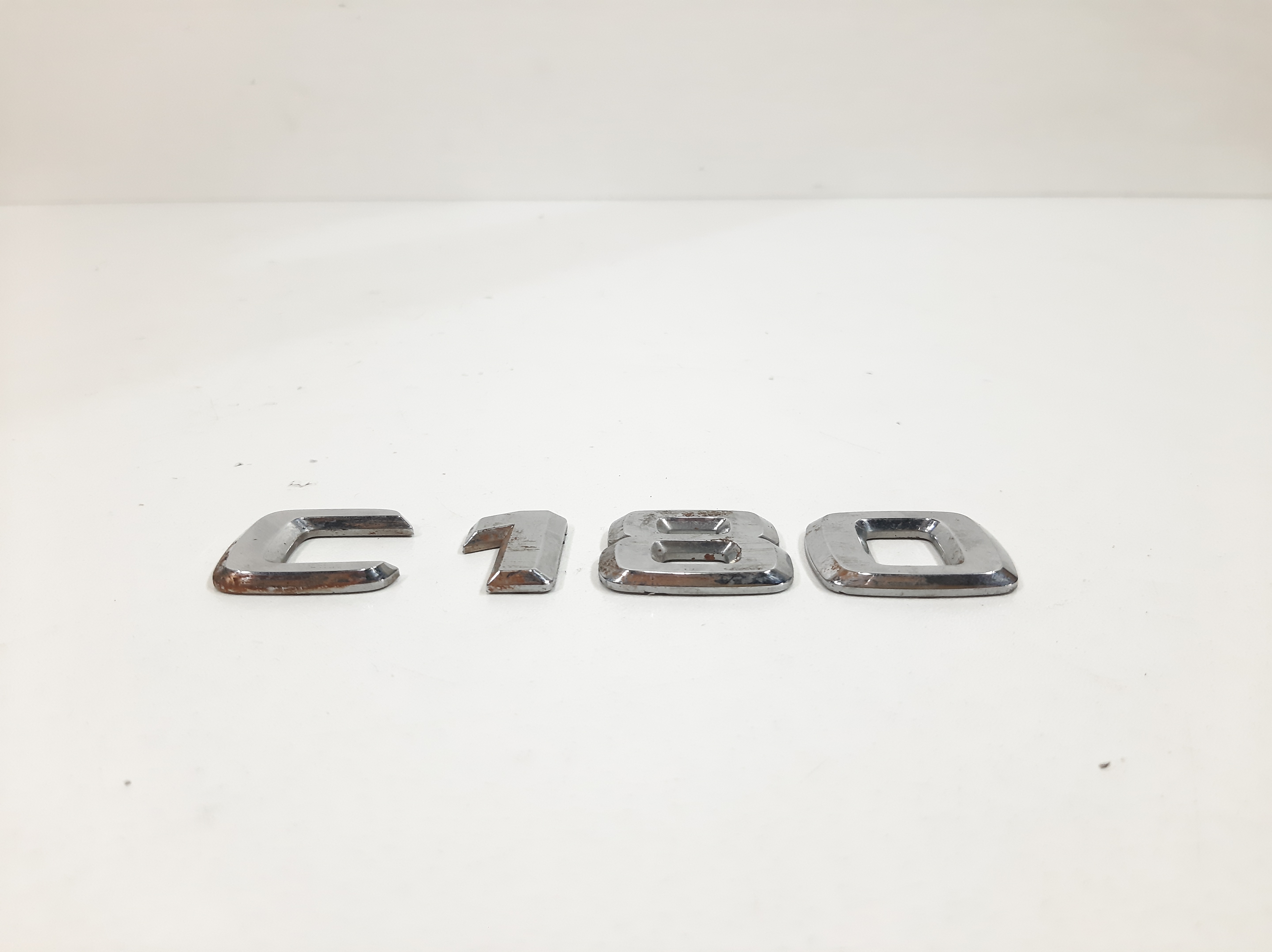 Emblema Mercedes Benz C180 W204 2008 2009 2010 2011 A 2014 2
