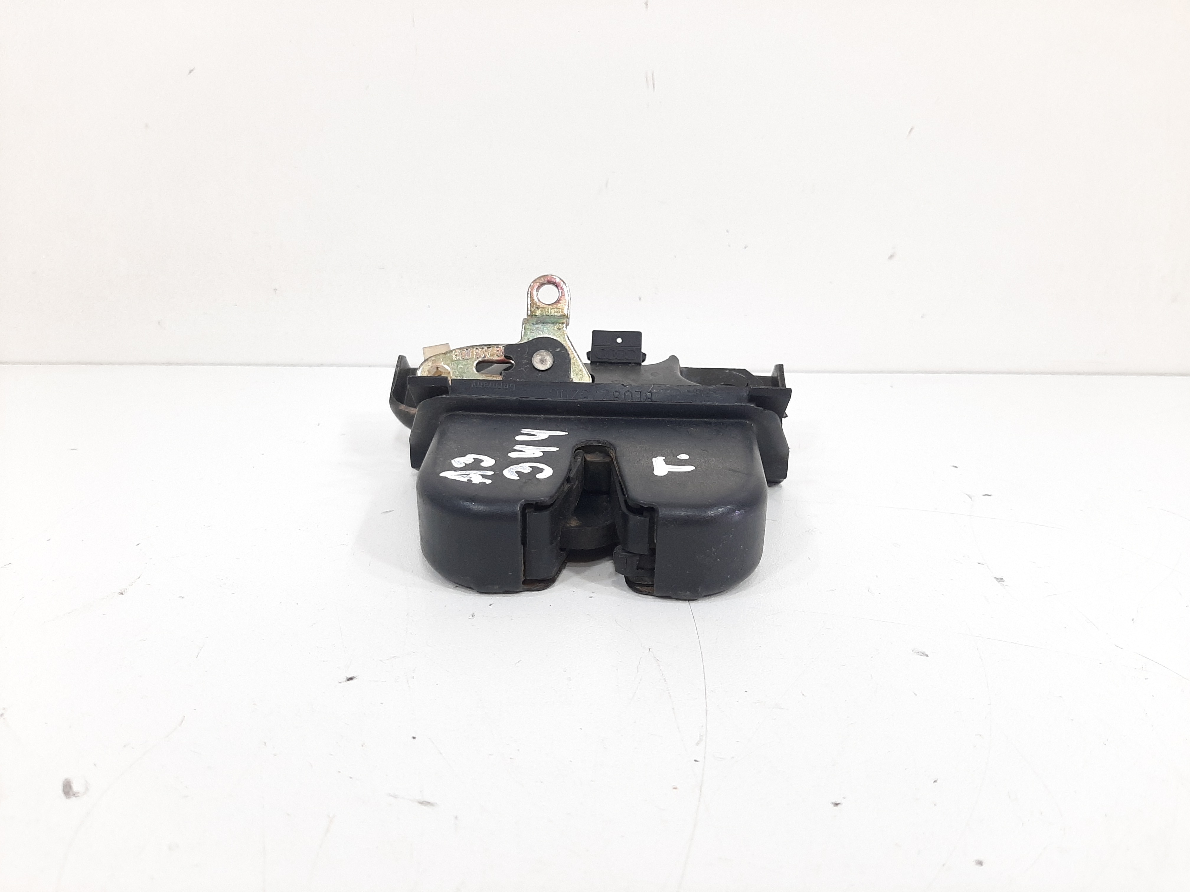 Fechadura Tampa Traseira Portamalas Audi A3 1997 1998 A 2006 4
