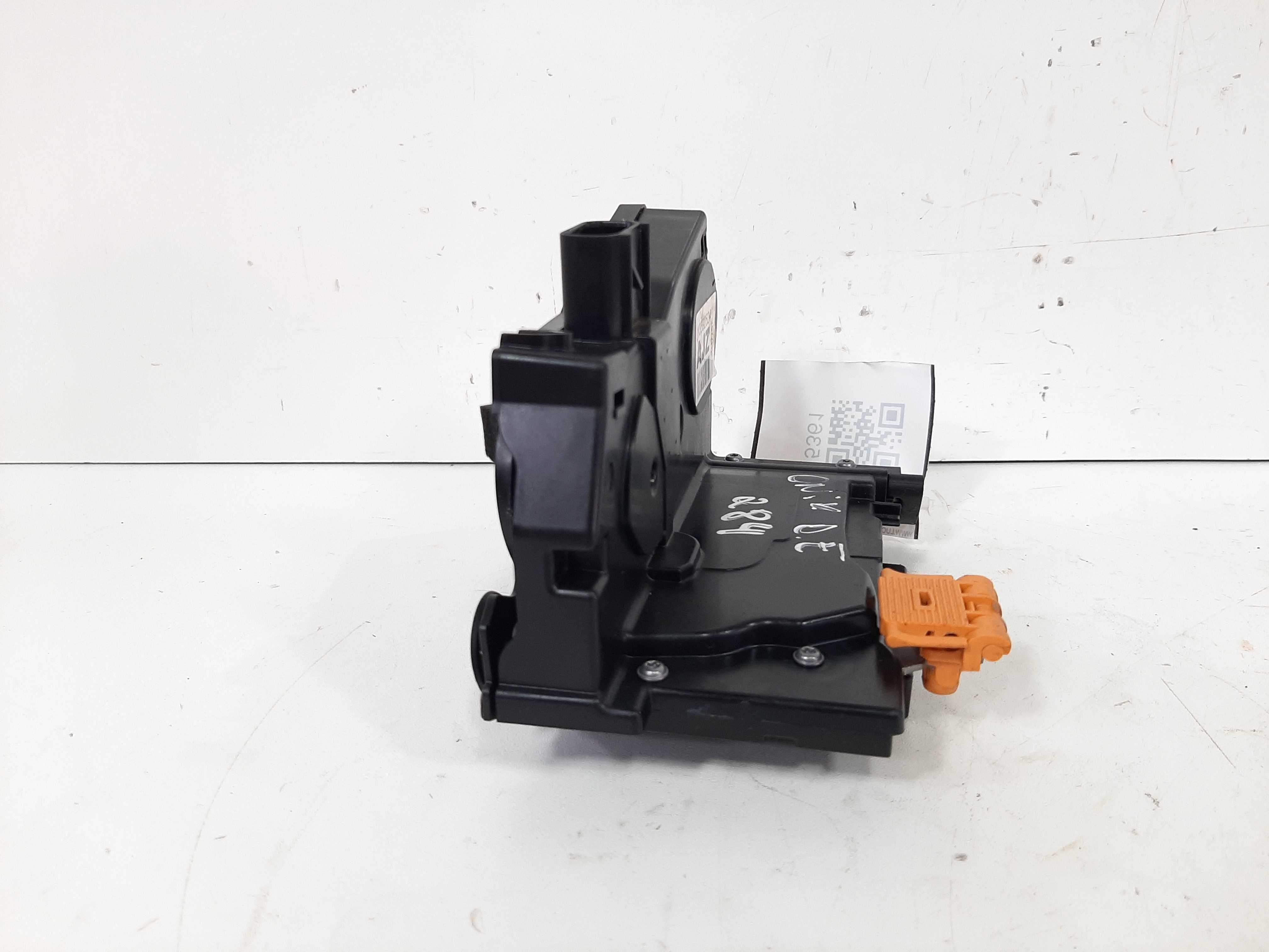 Fechadura Porta Dianteira Esquerda Gm Onix 2013 2014 A 2019 2